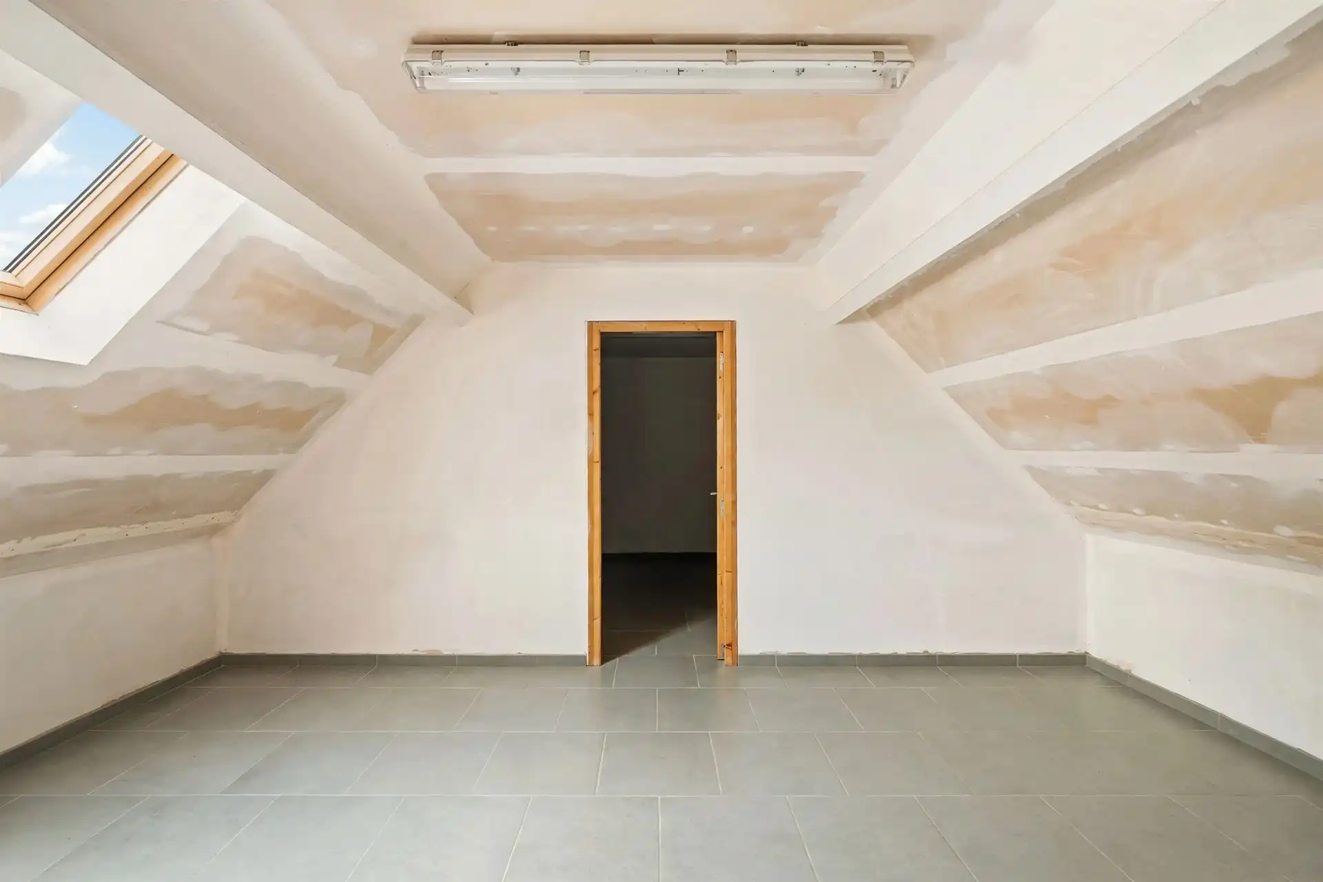Ruime woning met bijgebouw in Laplaigne foto 18