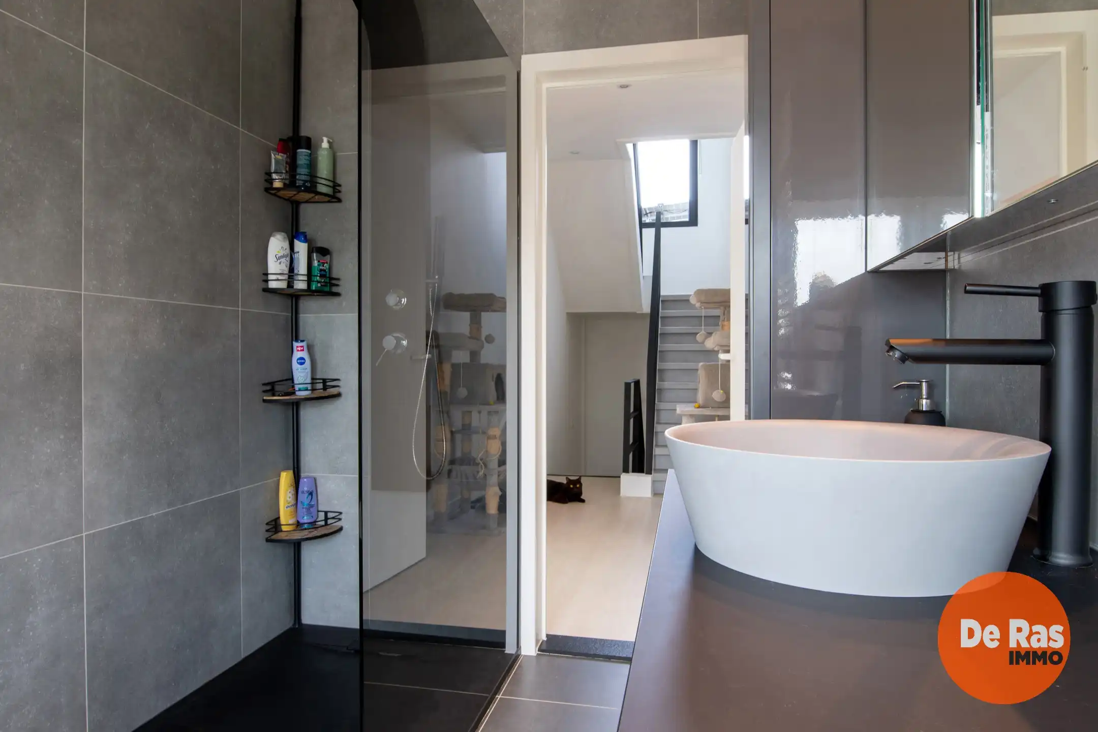 WELLE - Exclusief wonen in een volledig vernieuwde herenwoning! foto 15