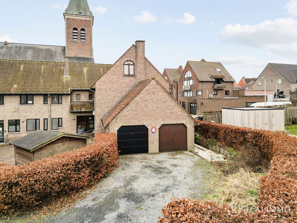 Ruime, lichtrijke woonst met 3 slaapkamers en garage foto 22