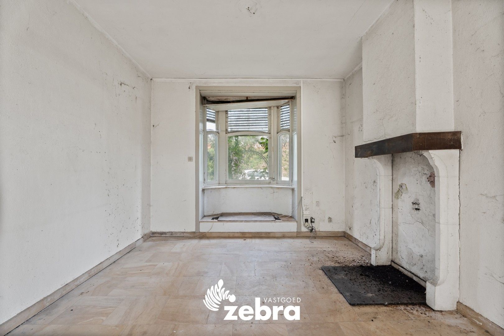 Te renoveren woning met 5 slaapkamers en veel potentieel in Sint-Michiels! foto 5