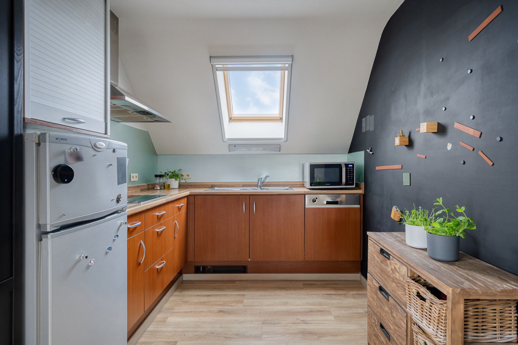 RUIM, INSTAPKLAAR DUPLEXAPPARTEMENT (MOGELIJKE OPBRENGSTEIGENDOM) MET 2 SLAAPKAMERS, TERRAS, KELDERBERGING EN AUTOSTAANPLAATS IN HET CENTRUM VAN ZUTENDAAL ! foto 7