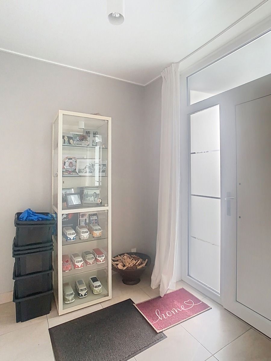 Huis met 2 SLPK, Tuin én Garage, nabij de duinen! foto 10