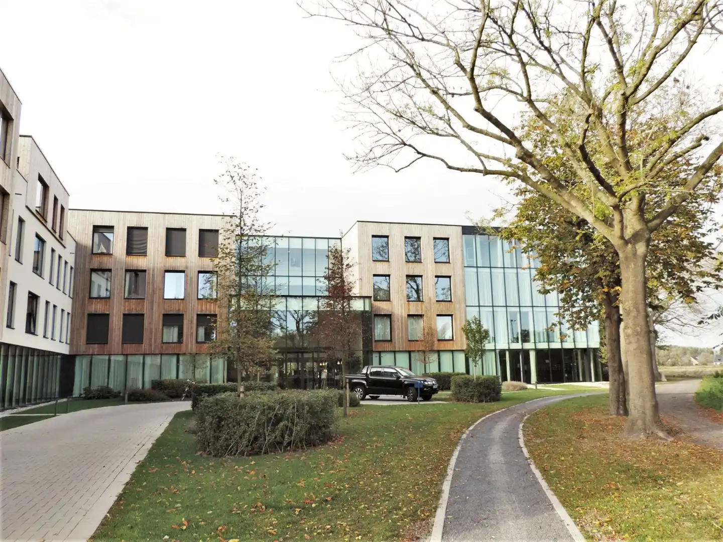 Prachtige assistentiewoning in de groene rand rond Brugge foto 9