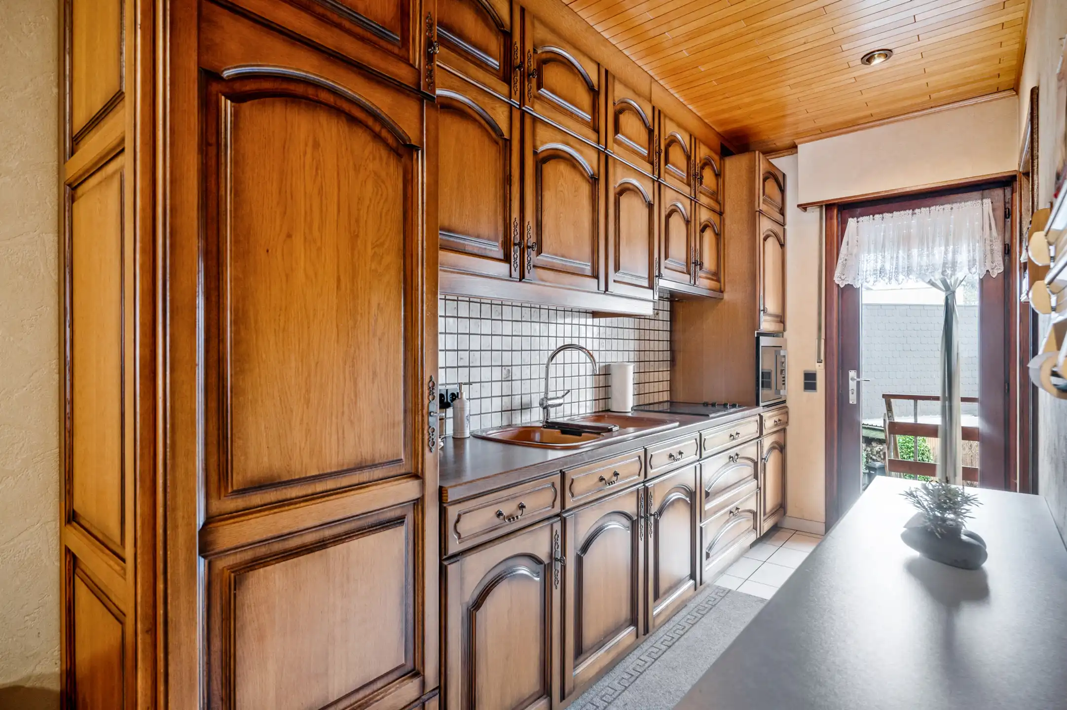 Woning met mooi potentieel in het centrum van Hove foto 13