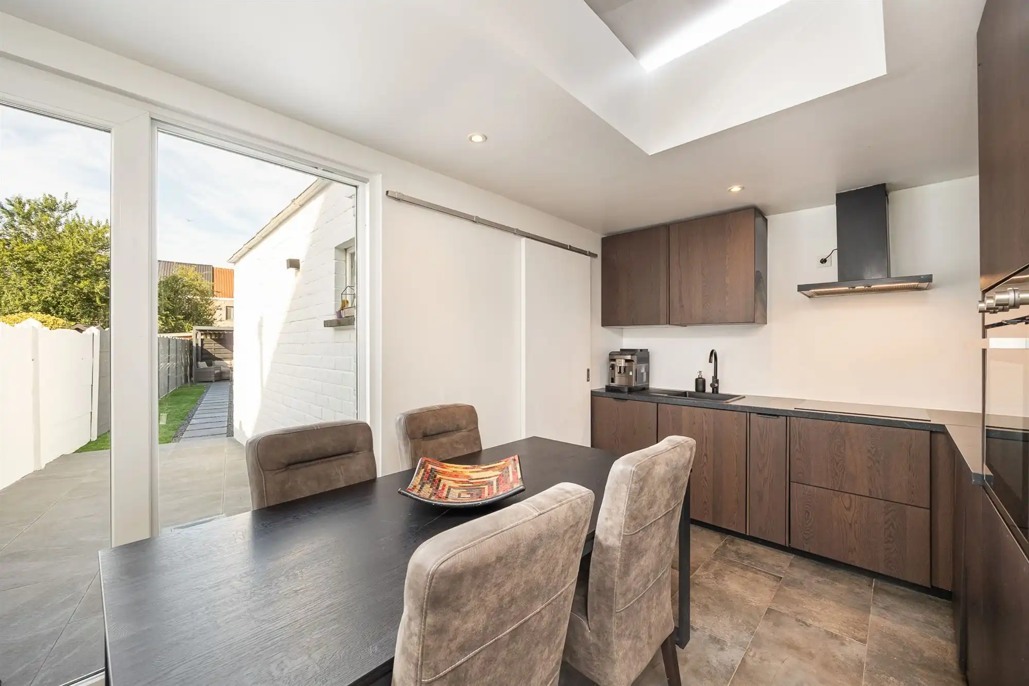 Instapklare gezinswoning met drie slaapkamers foto 8