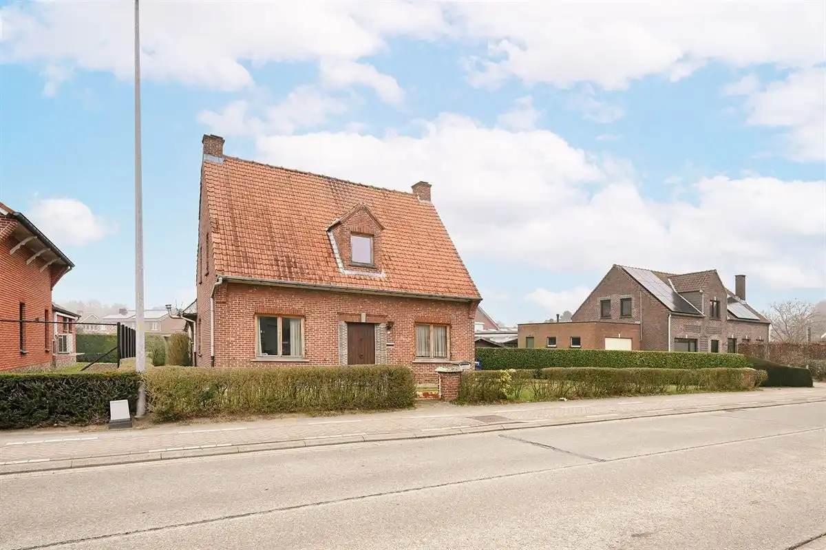 Projecteigendom met afbraak- of renovatiepotentieel in Sinaai foto 3