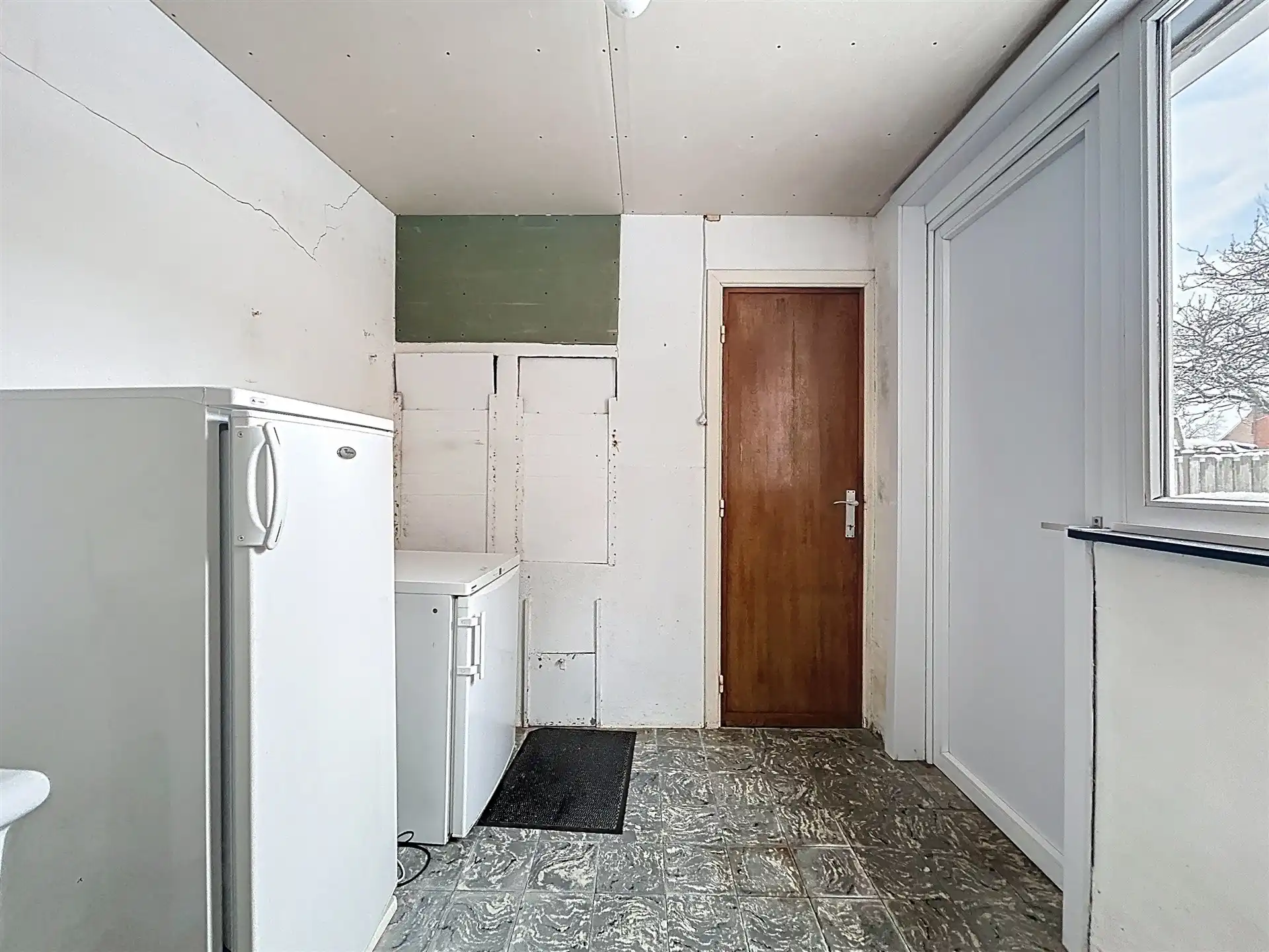 te renoveren gezinswoning  met 4 slaapkamers en mogelijkheid tot uitbreiding op perceel van 527m² foto 16