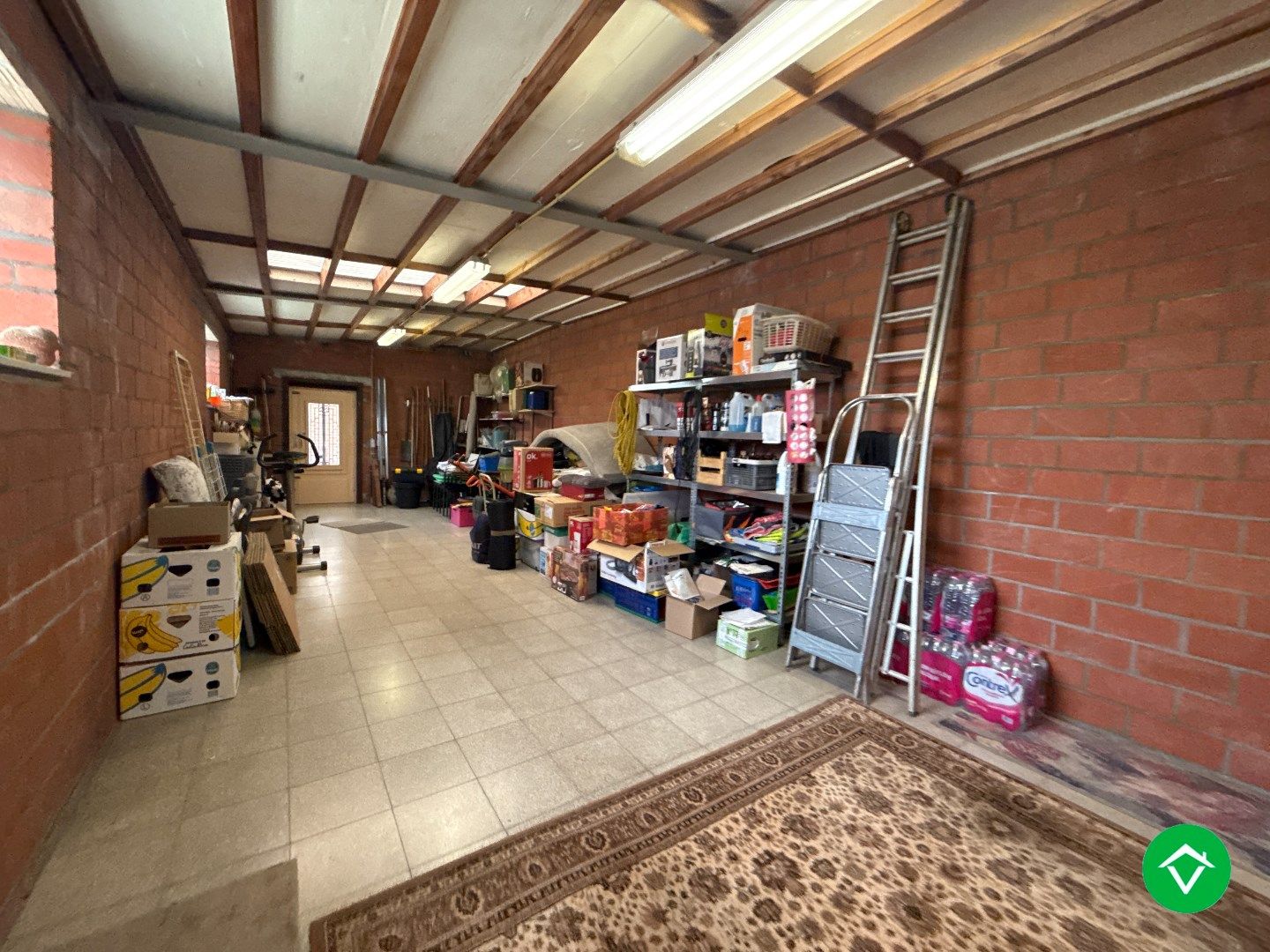 Alleenstaande woning met 5 slaapkamers, tuin en garage/loods te Roeselare foto 15