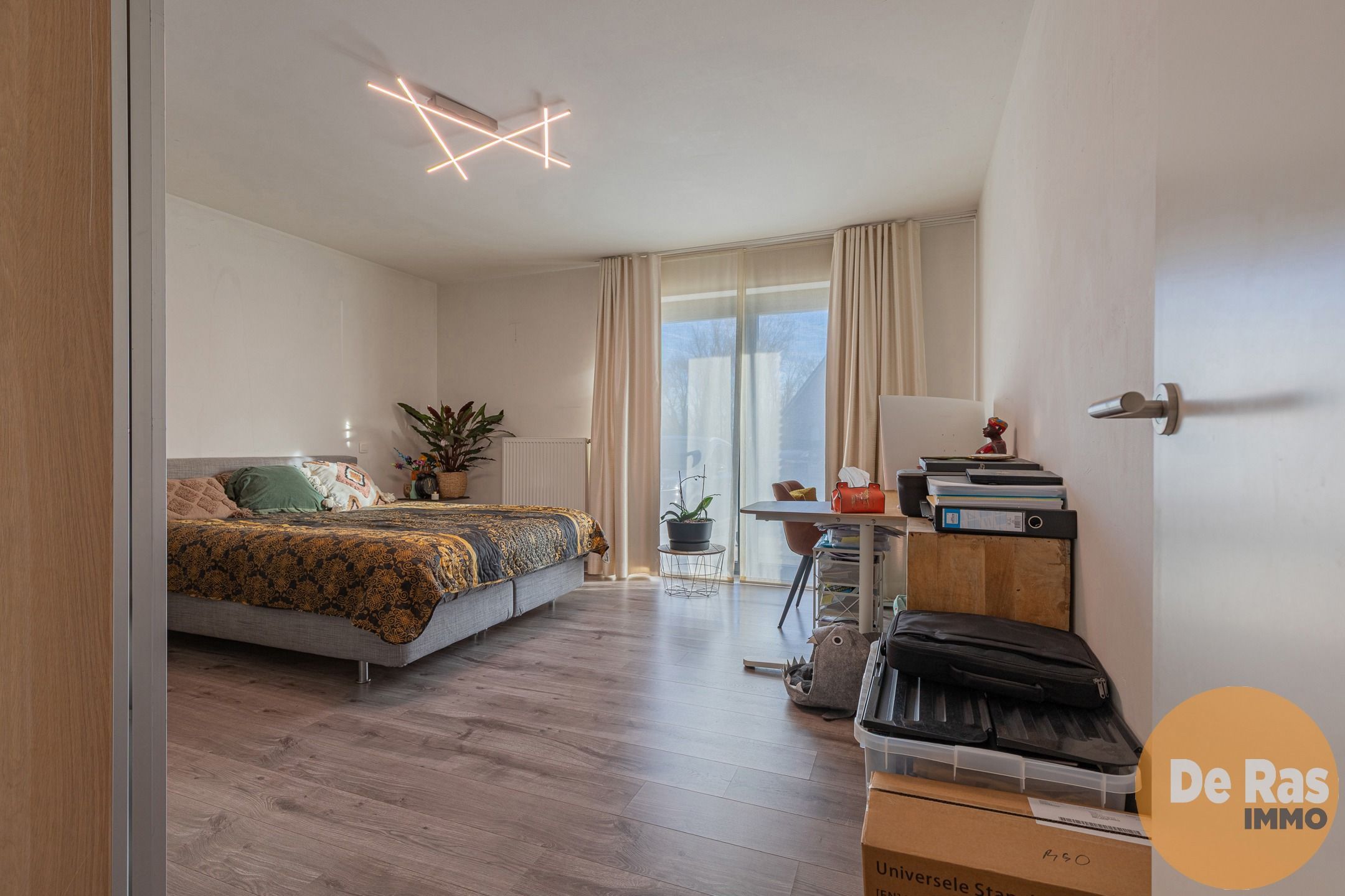 KERKSKEN -  Zeer ruim en luxueus gelijkvloers appartement foto 14