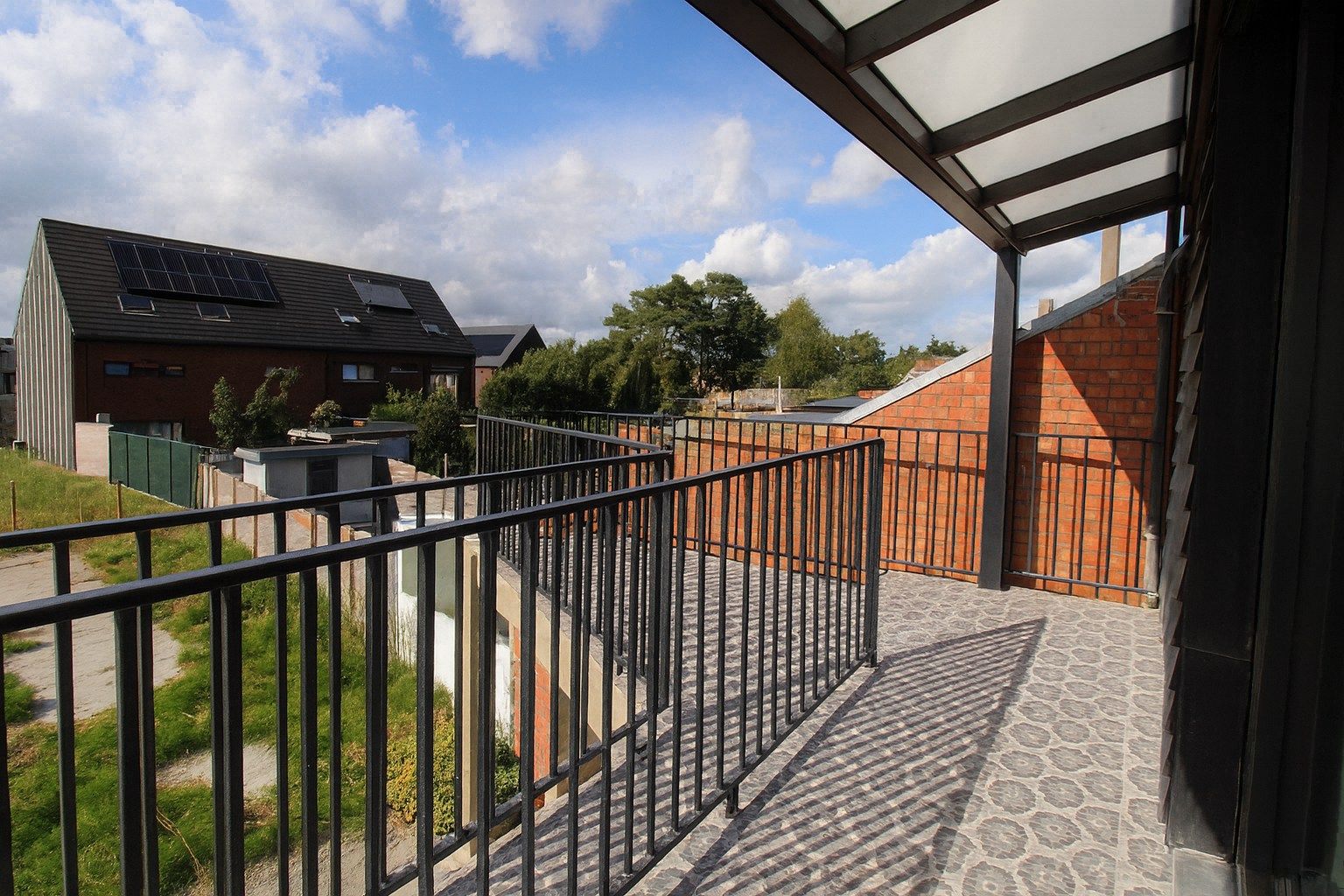 Exclusieve bel-etage in Sint-Niklaas te koop: stijlvol wonen met EPC B! foto 17