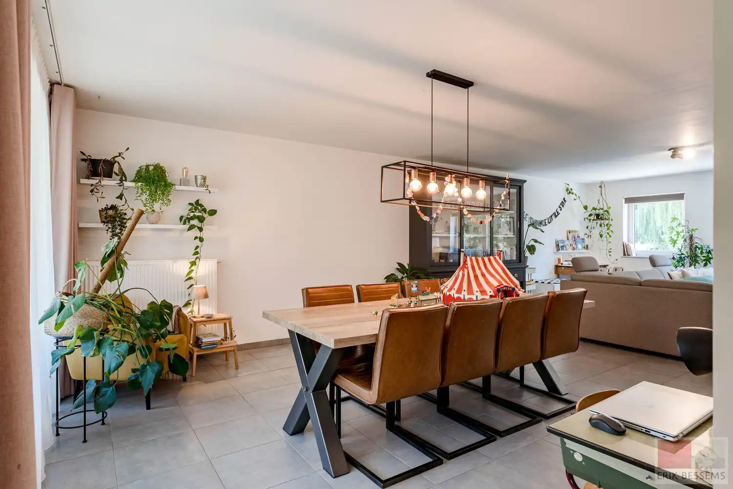 Energiezuinige woning gelegen op een perceel van 222m² met een woonoppervlakte van circa 163m² foto 13