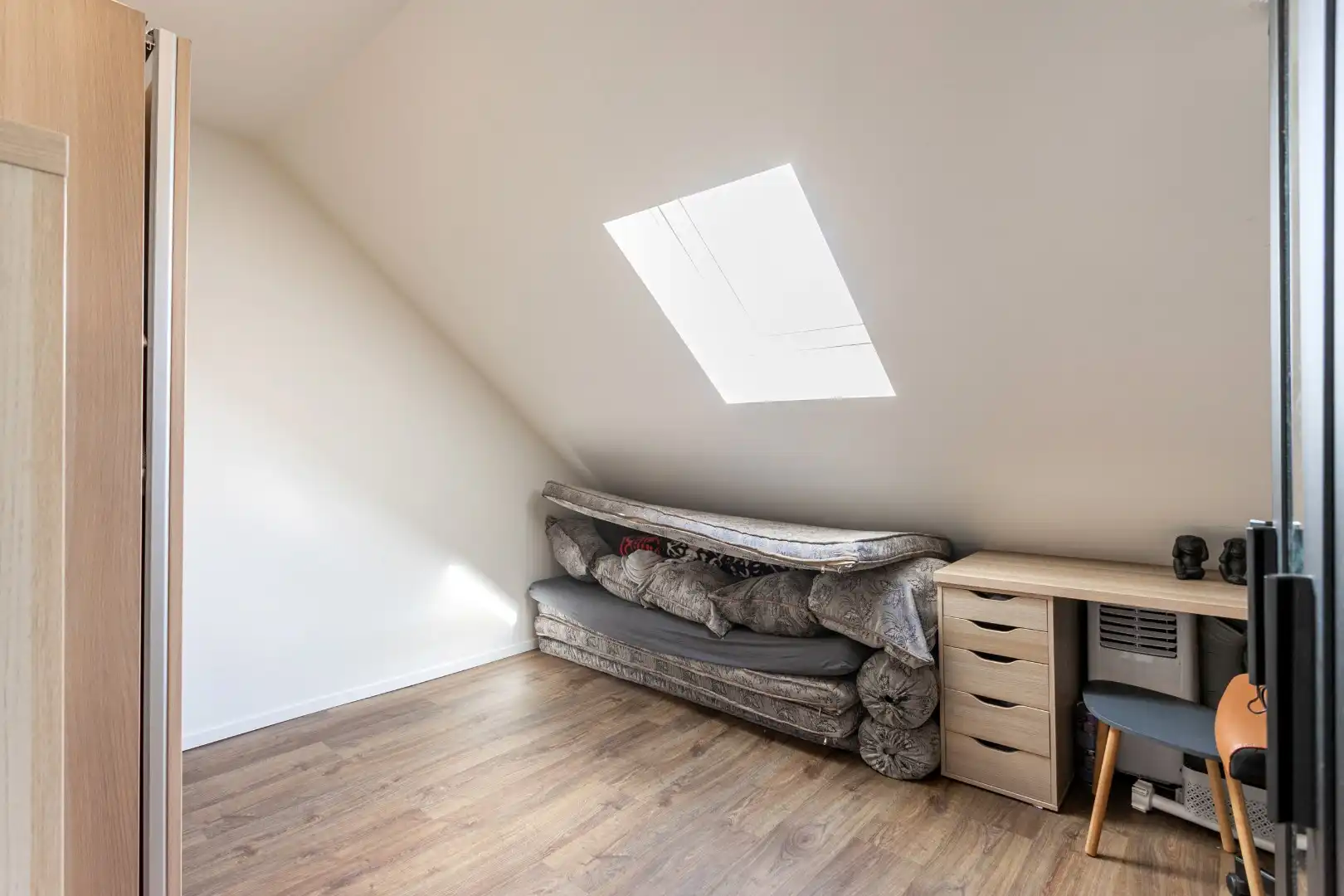 Instapklare woning met 3 slpk. , tuin en terras te Lembeek foto 15