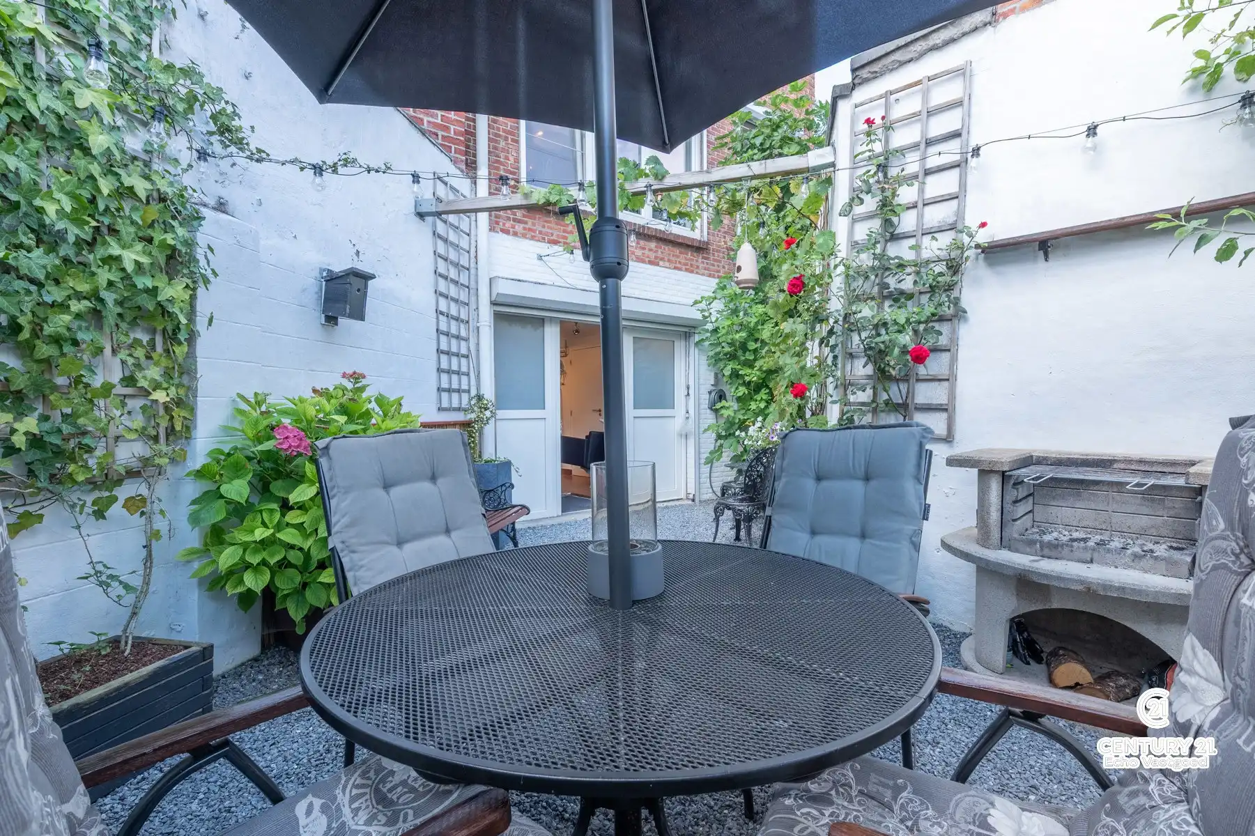 Instapklaar, energiezuinig wonen mét handelsruimte en garage foto 9