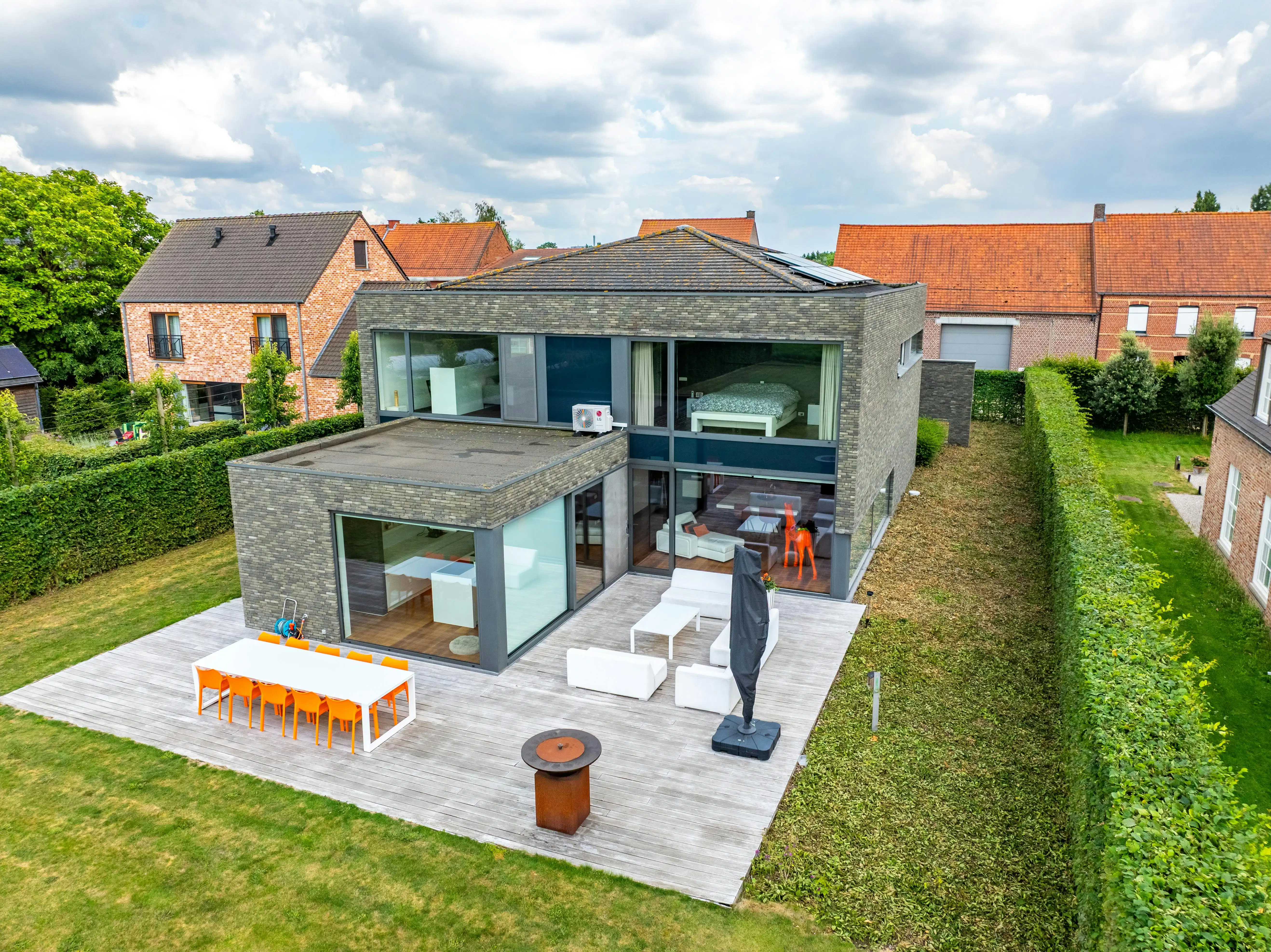 Unieke architecturale villa in Oostrozebeke foto 10