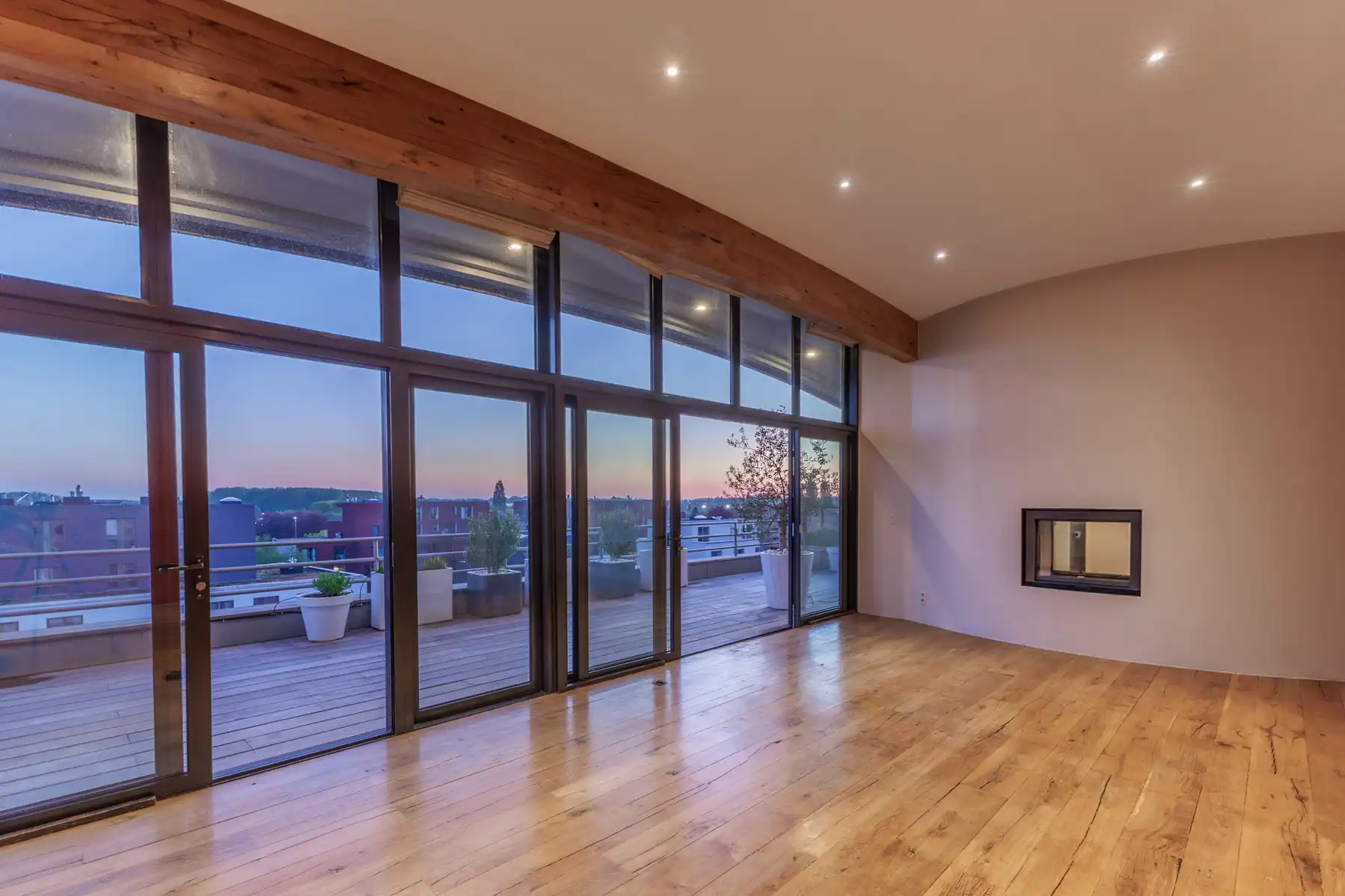 Ruime penthouse met riant zonneterras foto 2