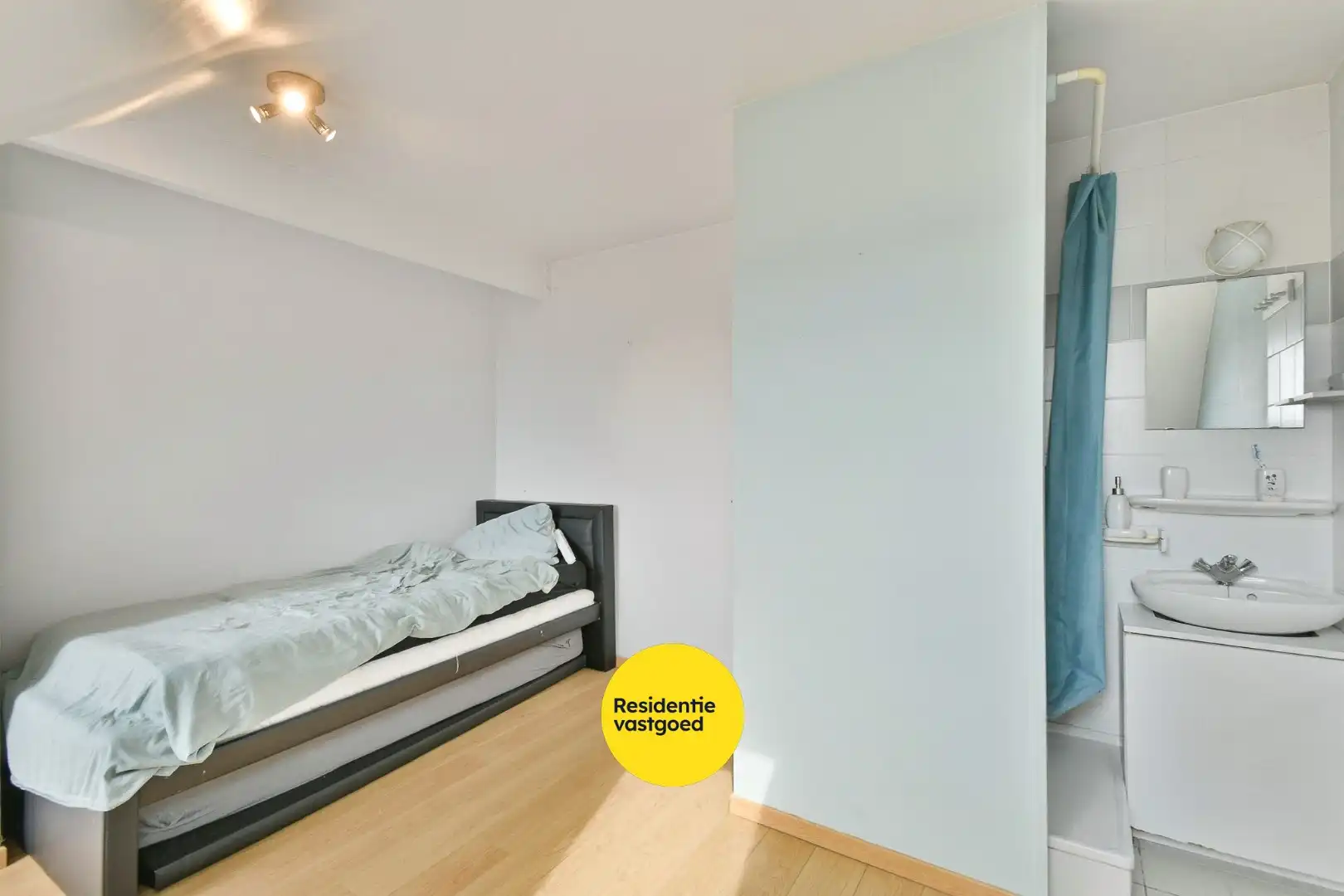 Duplex-appartement met twee ruime slaapkamers en een ruim en intiem terras foto 11