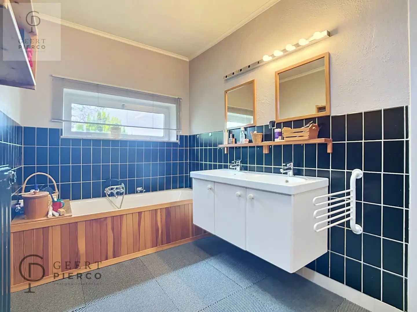 Prachtige woonst op een exclusieve plaats hier in Landen. foto 26