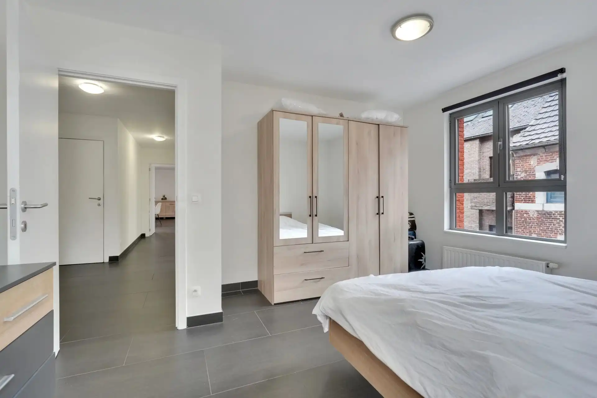 Modern appartement met 2 slaapkamers foto 8