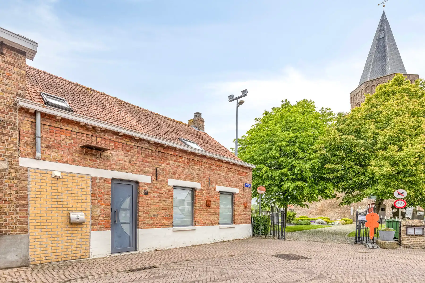 Charmant en rustig wonen met open zicht in Zuienkerke foto 2