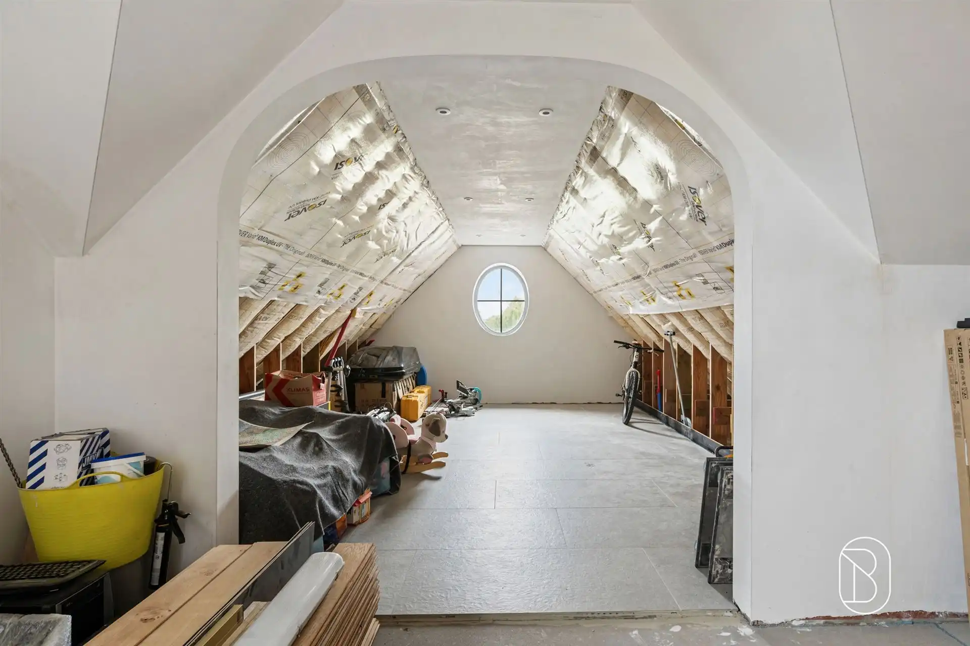Recente pastorijwoning met 5 slk, lift en ruime tuin! foto 17