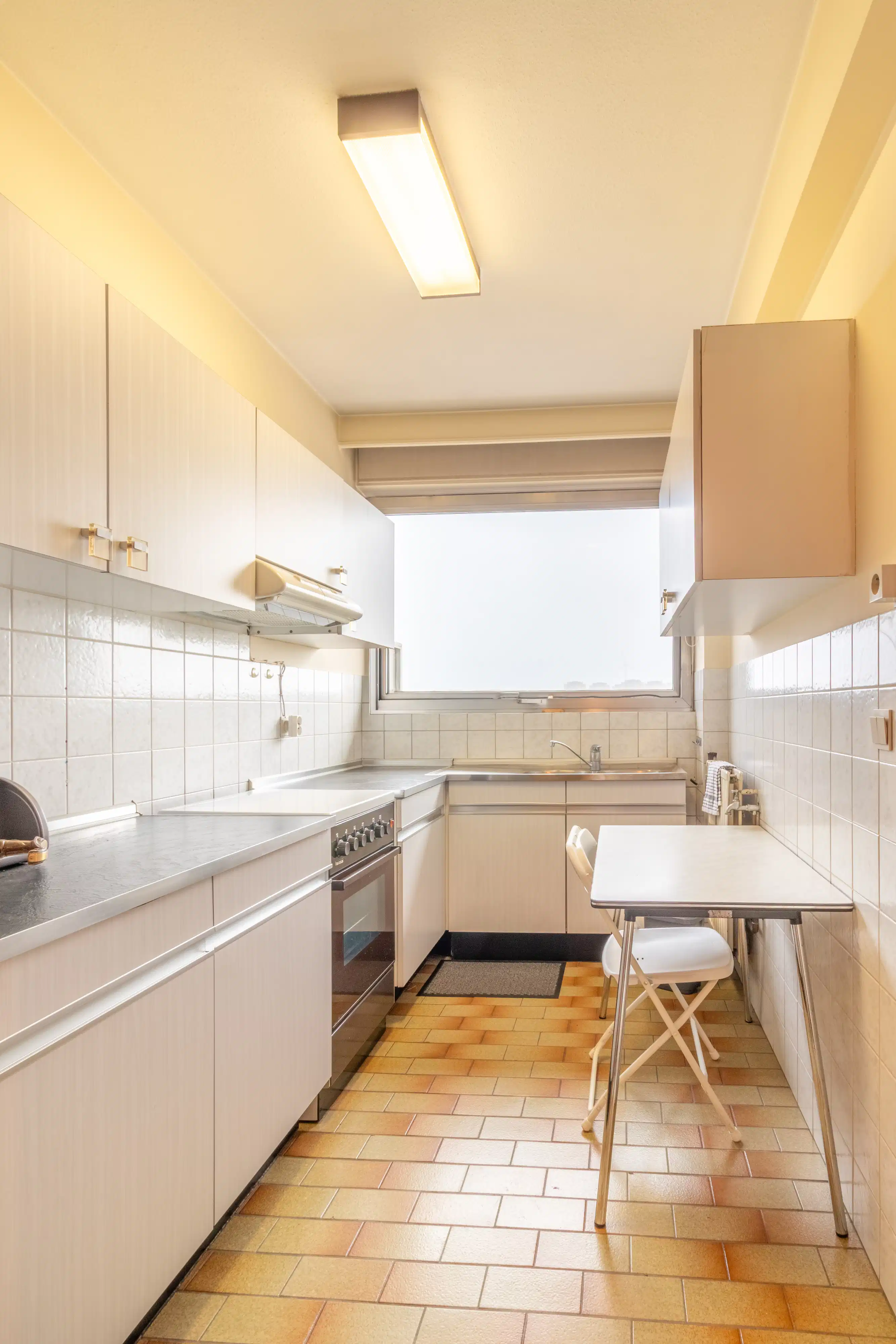 Lichtrijk 2 slaapkamerappartement met prachtig uitzicht foto 4