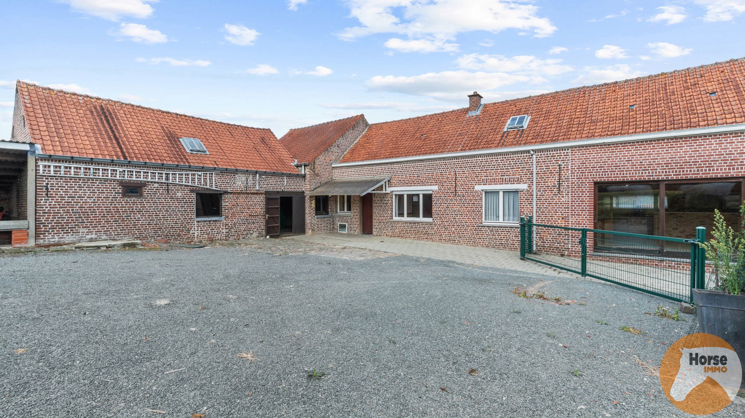 ASSE - Charmante hoeve met opslagruimte op 40a foto 3