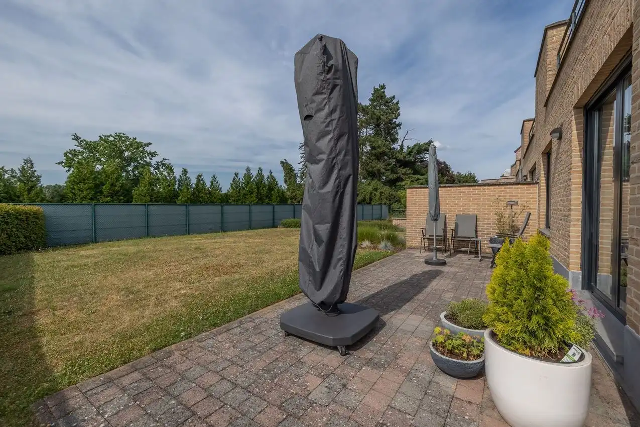 Ruim gelijkvloers wonen met tuin én rendement. foto 3