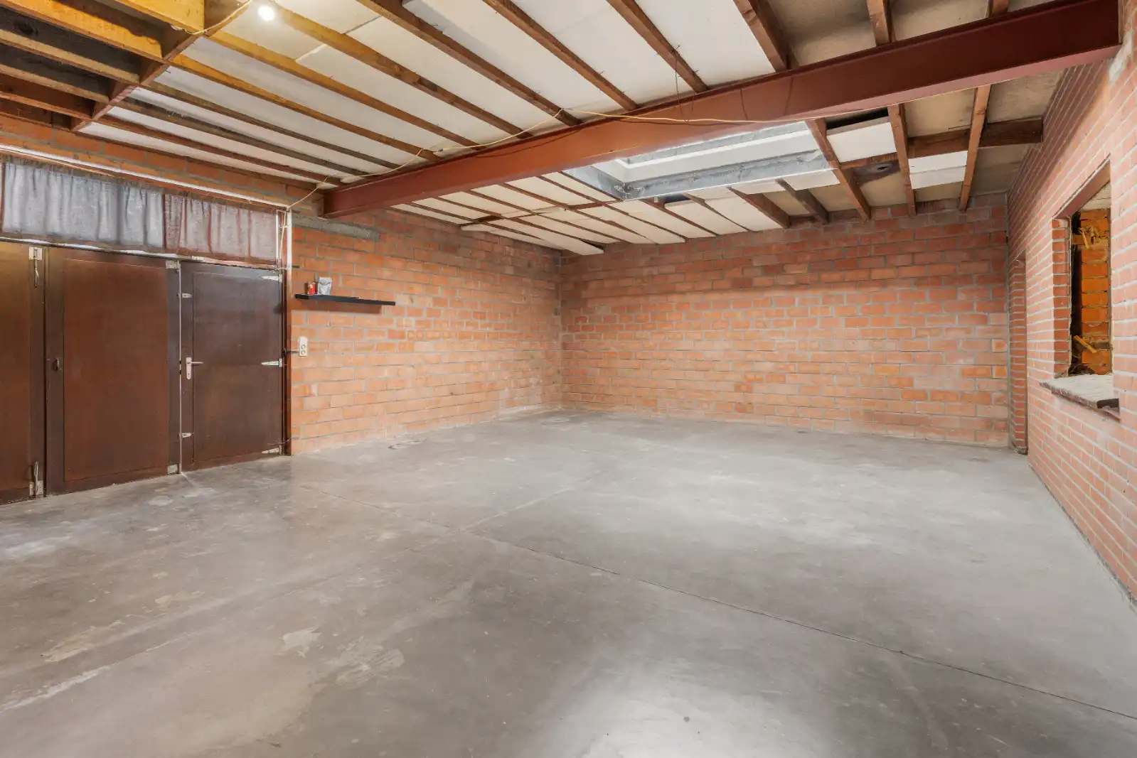 Handelswoning met opslagruimte (112,60m2) in centrum Ardooie! foto 12
