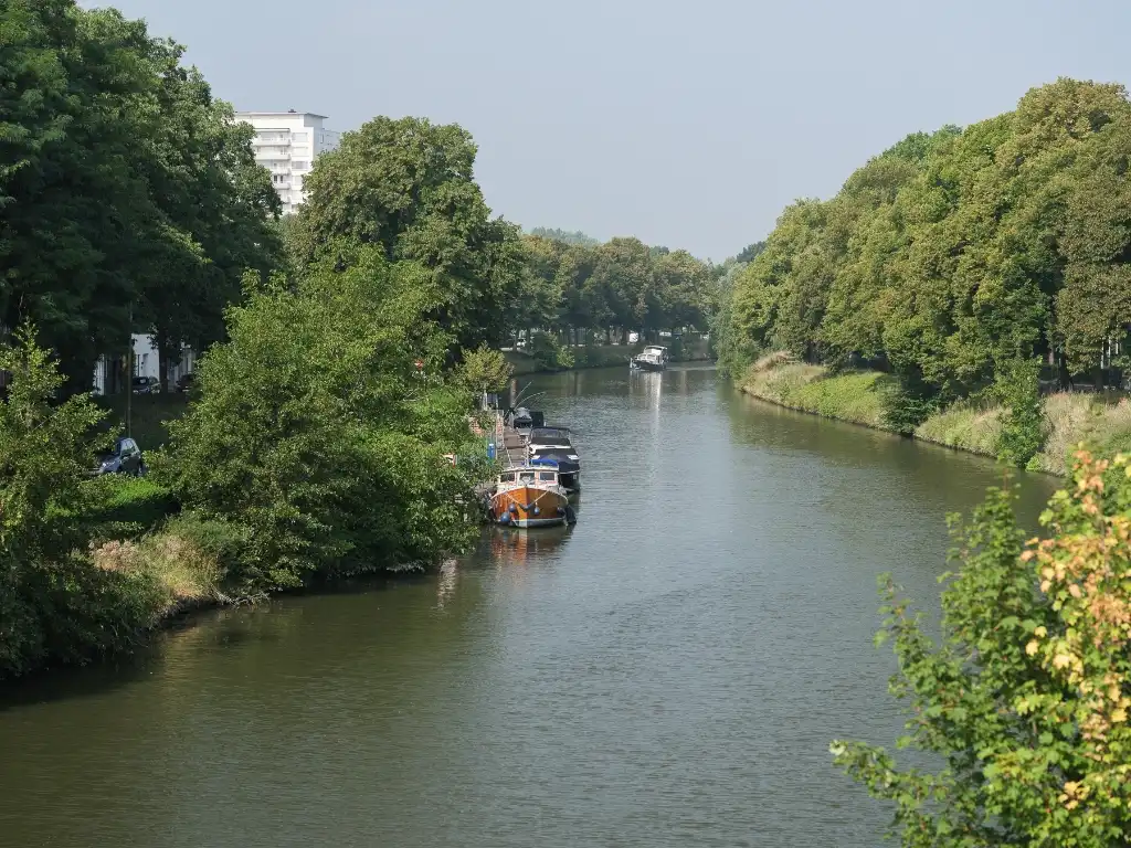 Ruim hoekappartement (ca. 155 m2) met o. m. drie slaapkamers en een fantastisch verzicht foto 11