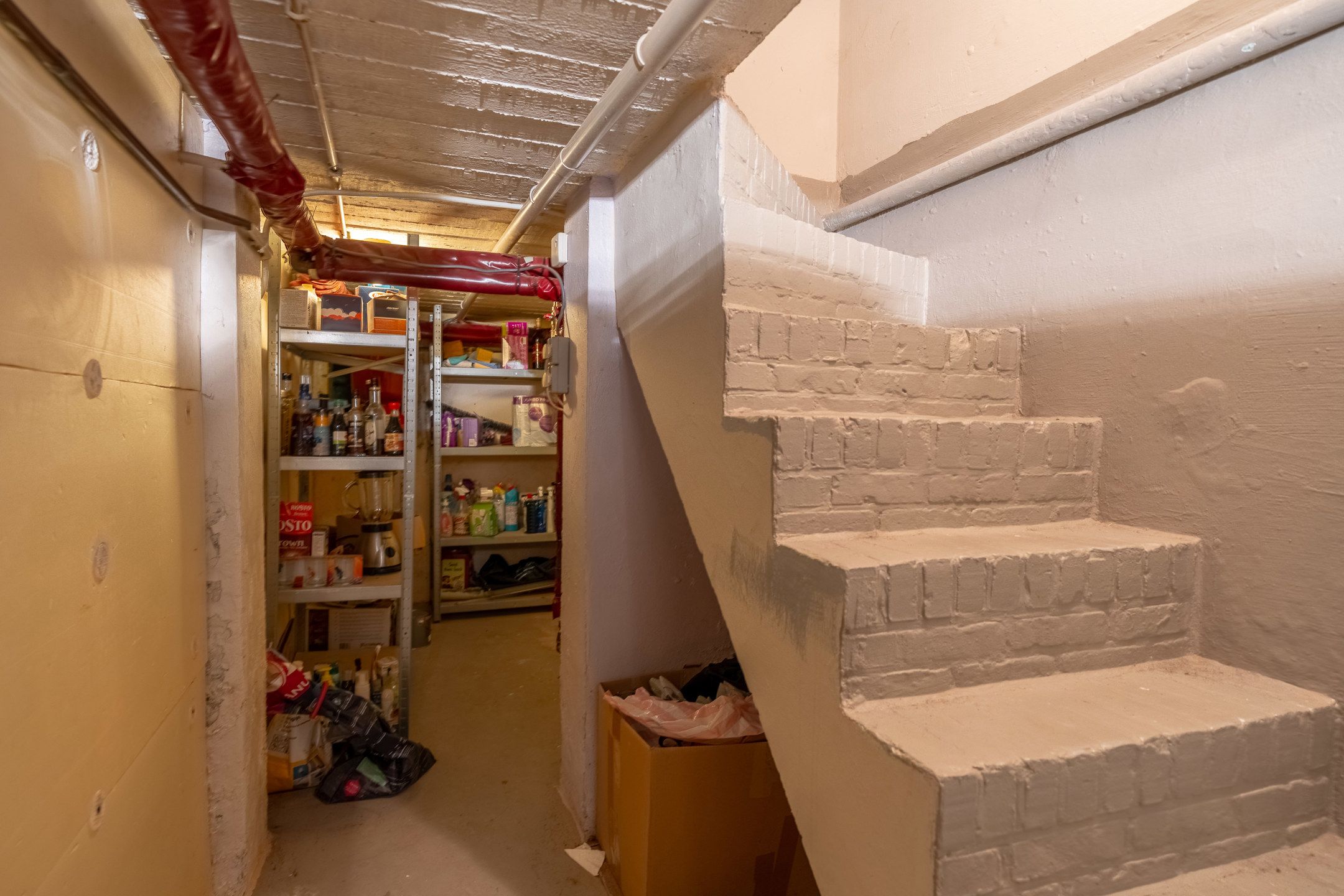 Instapklare 3-4slpk woning met stadstuin en garagebox.. foto 31