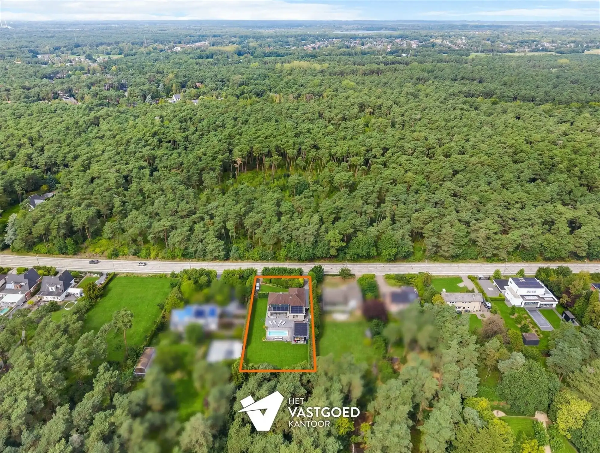 GELIJKVLOERSE VILLA MET ZWEMBAD, POOLHOUSE EN ENERGIEZUINIG WOONCOMFORT IN MOL foto 31