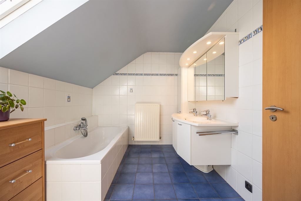Vrijstaande woning in rustige woonbuurt foto 13