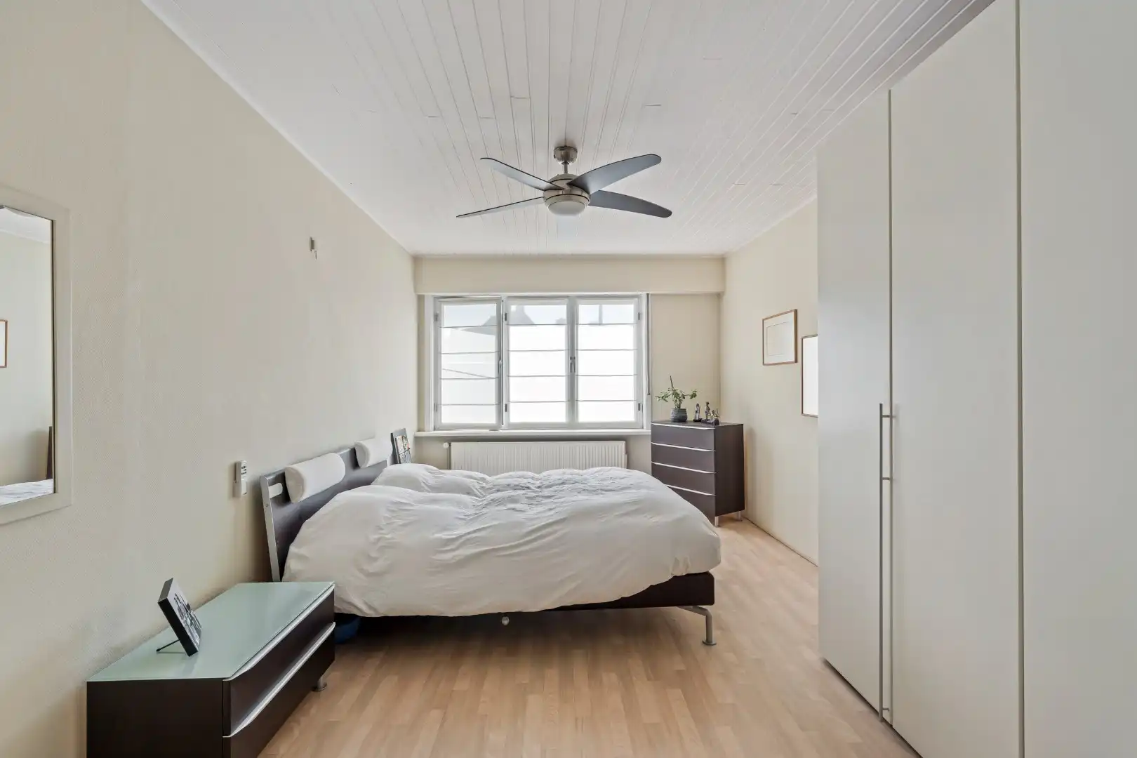 HANDELSRUIMTE + WOONST + VERHUURD APPARTEMENT foto 23