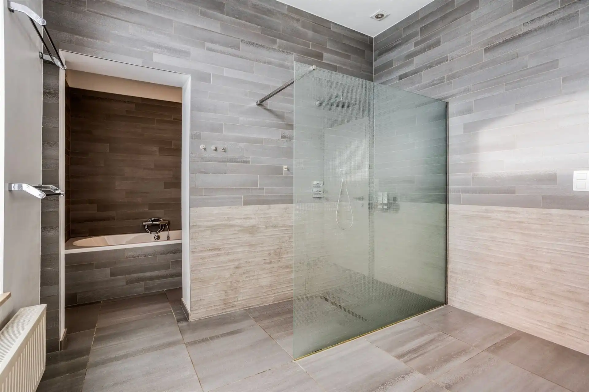 Volledig gerenoveerde en charmante stadswoning foto 13