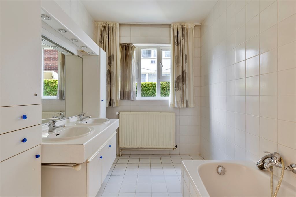 Riant appartement met mooie tuin op gelijkvloerse verdieping foto 19