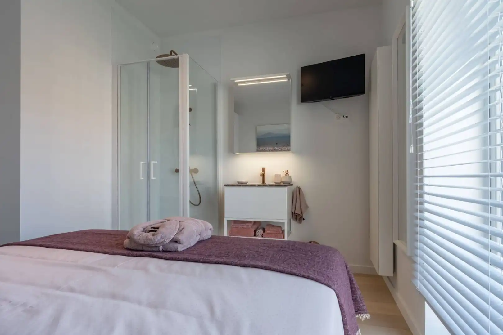 Smaakvol gerenoveerd appartement met vrij zicht foto 19