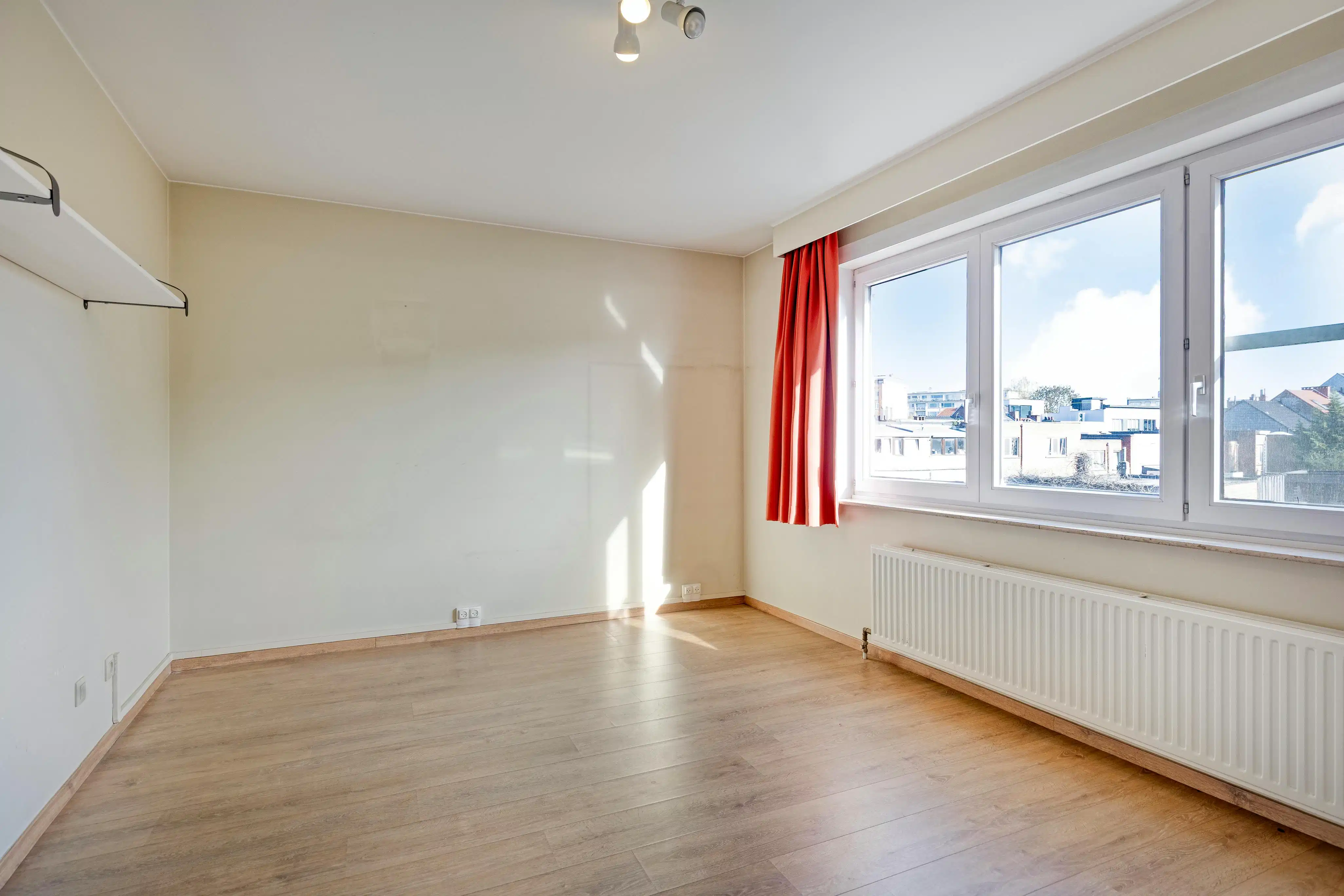 Lichtrijk appartement met 3 slaapkamers te koop in Mechelen. foto 8