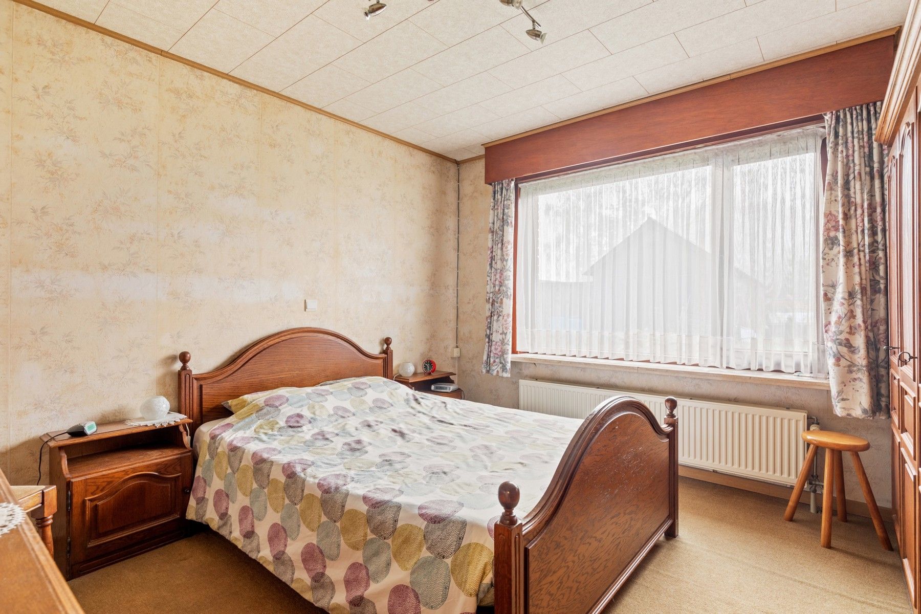 Charmante woning met mogelijkheden op een zeer ruim perceel! foto 6