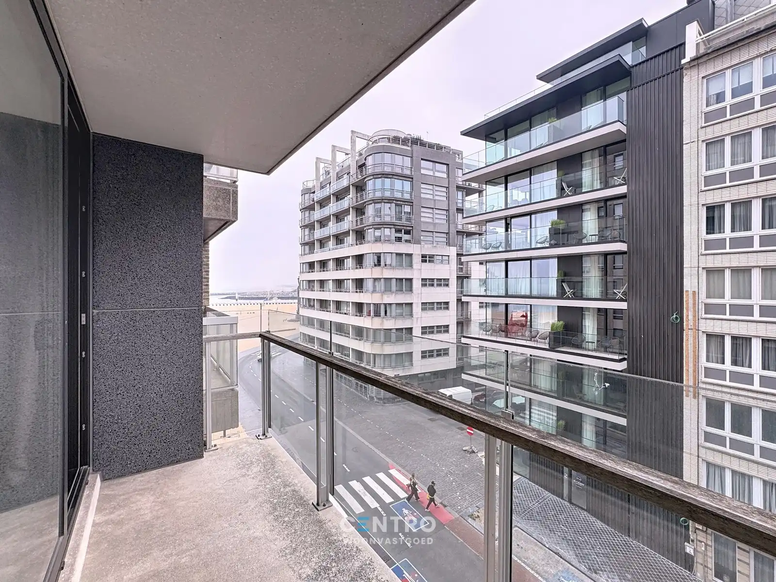 SUBLIEM appartement in residentie 'Royal Phare' te Oostende! foto 17