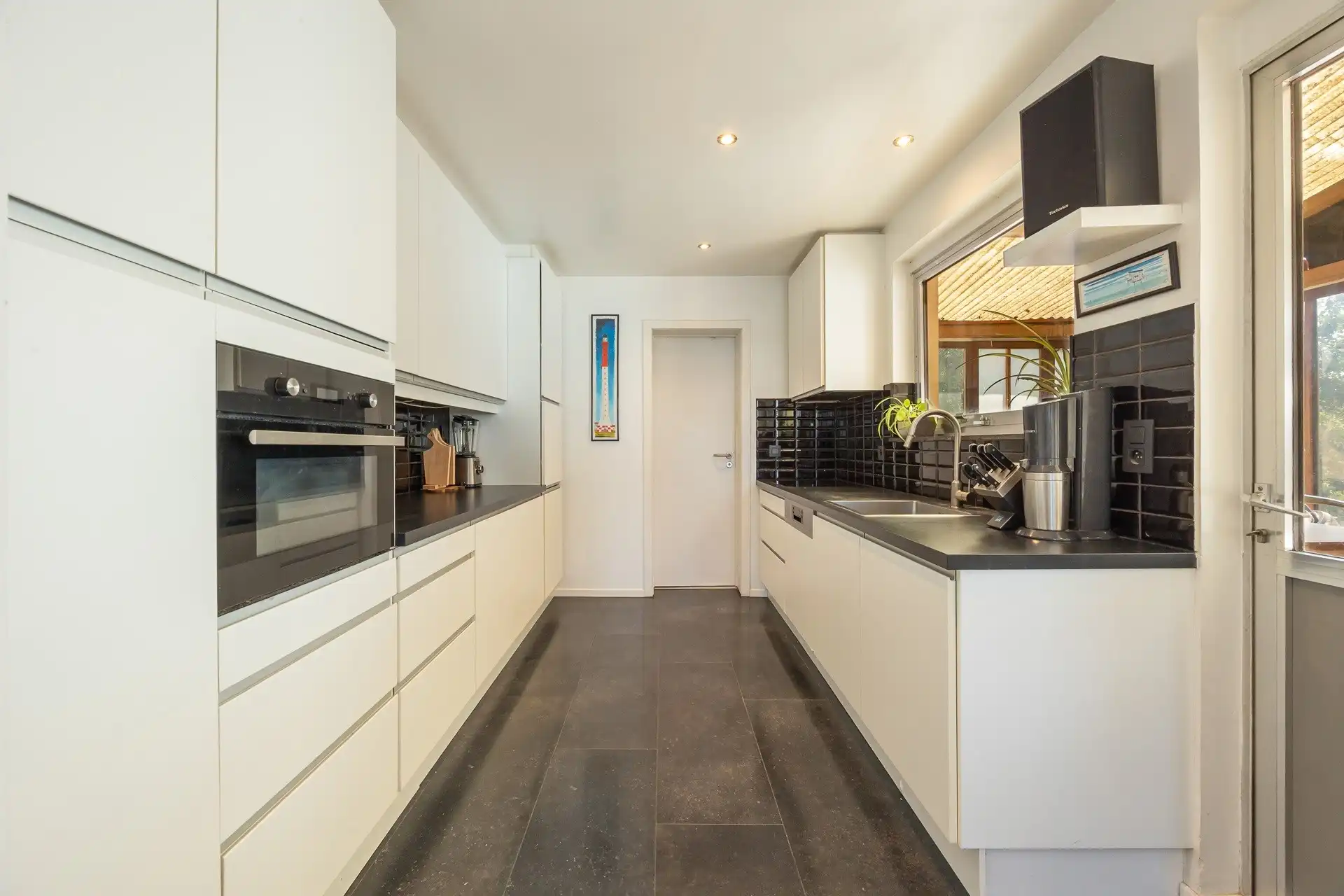 Instapklare woning met 3 slpk, zuidgerichte tuin en atelier foto 13