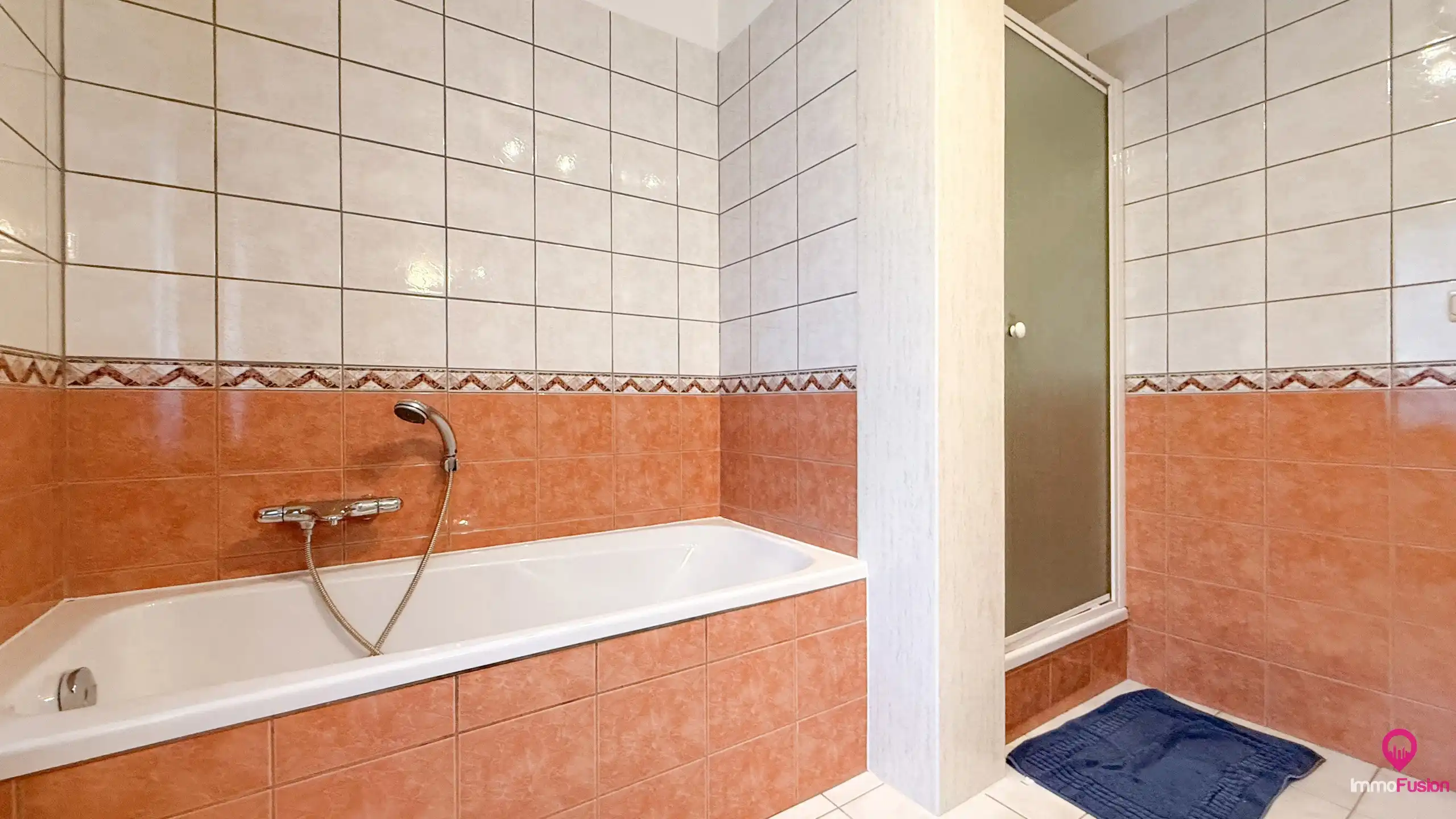 Ruime gelijkvloerse woning met zolderruimte in Houthalen! foto 19