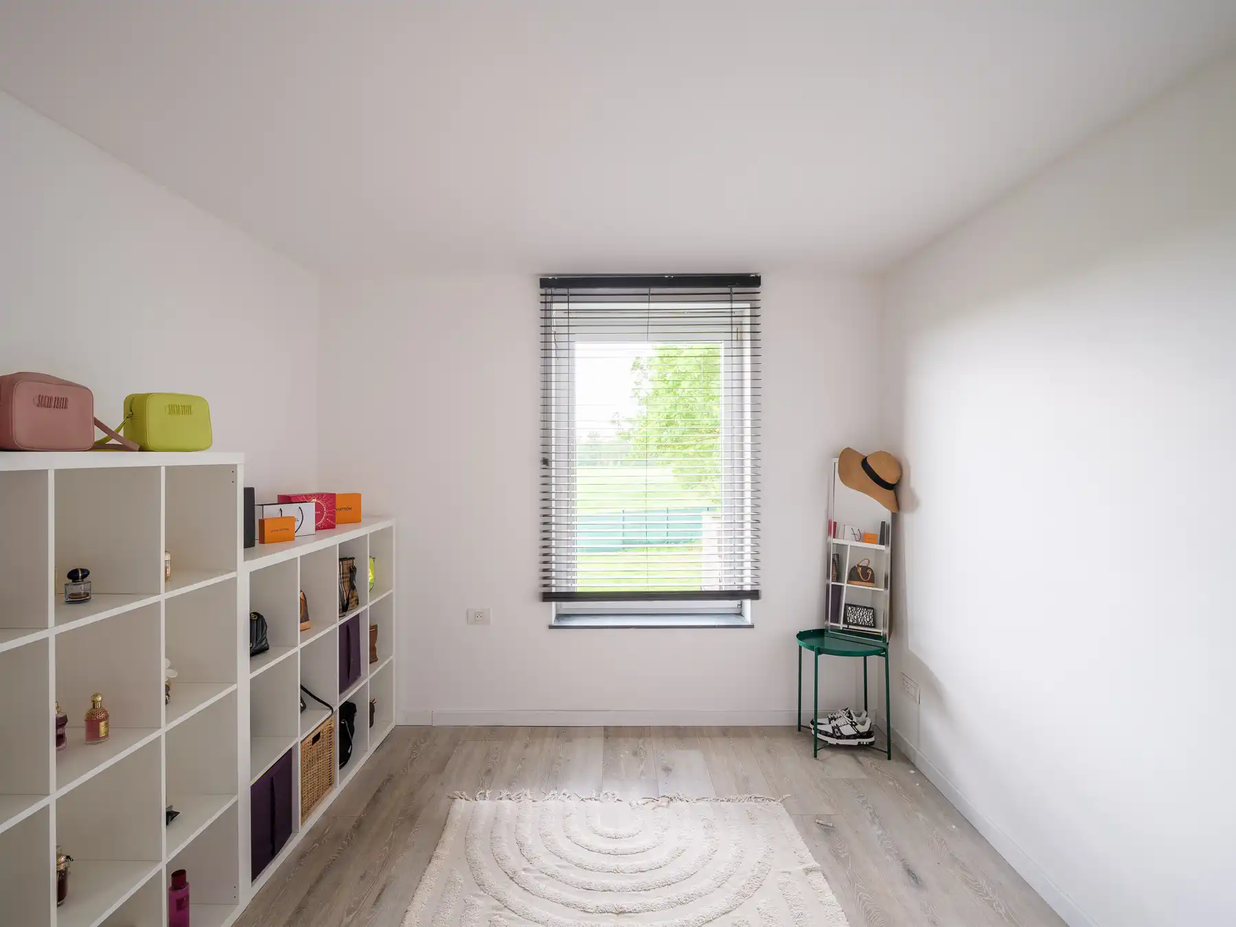 Moderne en energiezuinige woning in groene omgeving foto 11