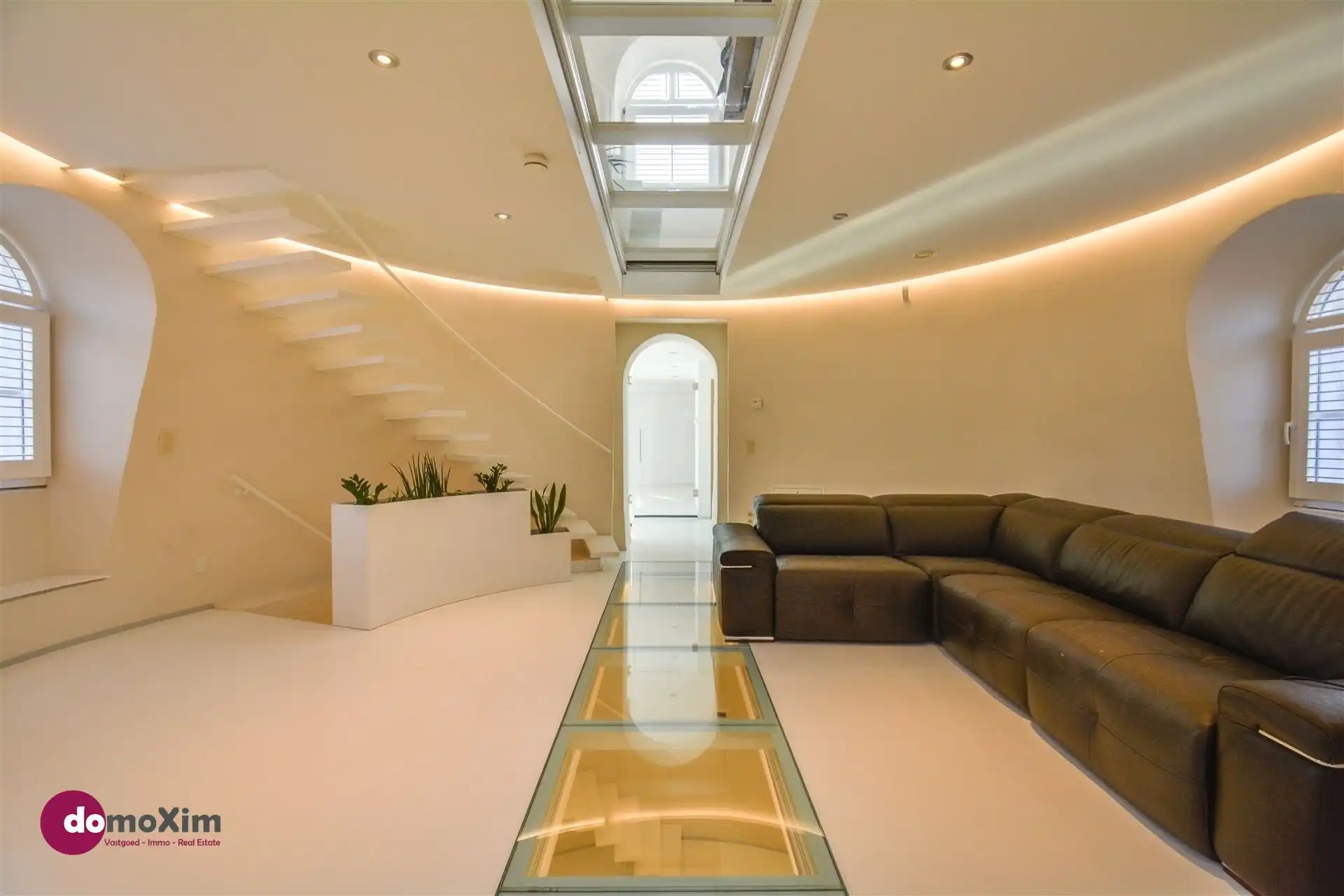 De Oude Korenmolen van Veltem, een unieke villa op een perceel van 47 are foto 9