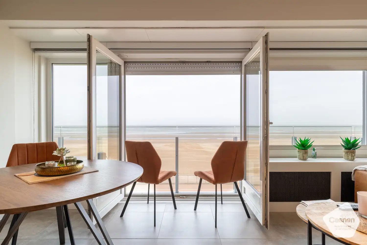 Instapklaar 2-slaapkamer appartement op de Zeedijk foto 5