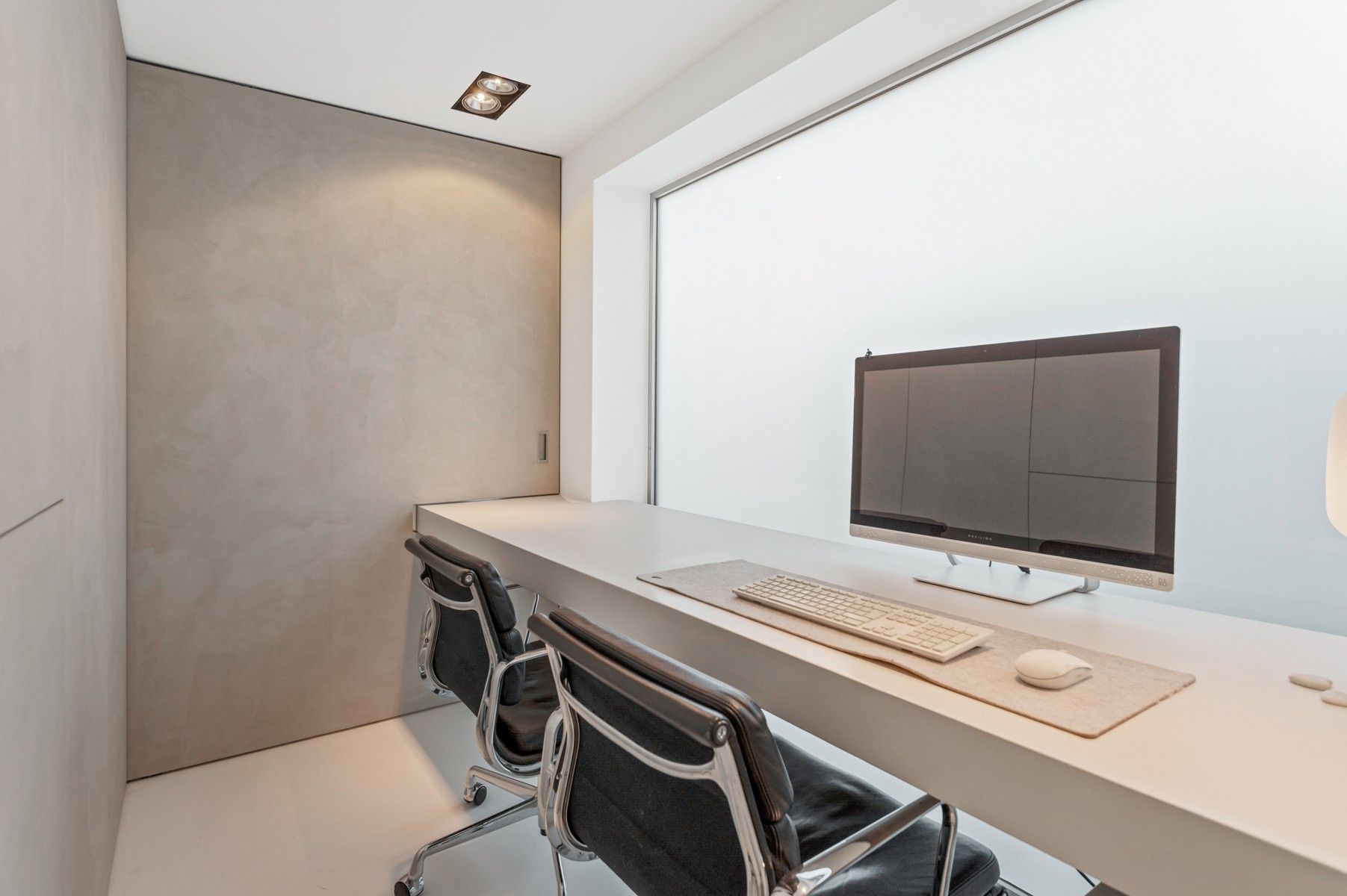 Zeer moderne woning met hoogwaardig afgewerkte binnen- en buitenruimte. foto 23