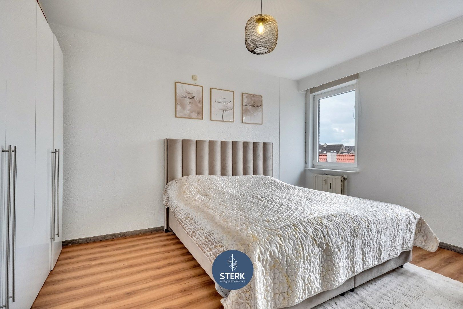 VERHUURD APPARTEMENT OP EEN UITSTEKENDE LOCATIE IN LANAKEN-CENTRUM !  foto 10