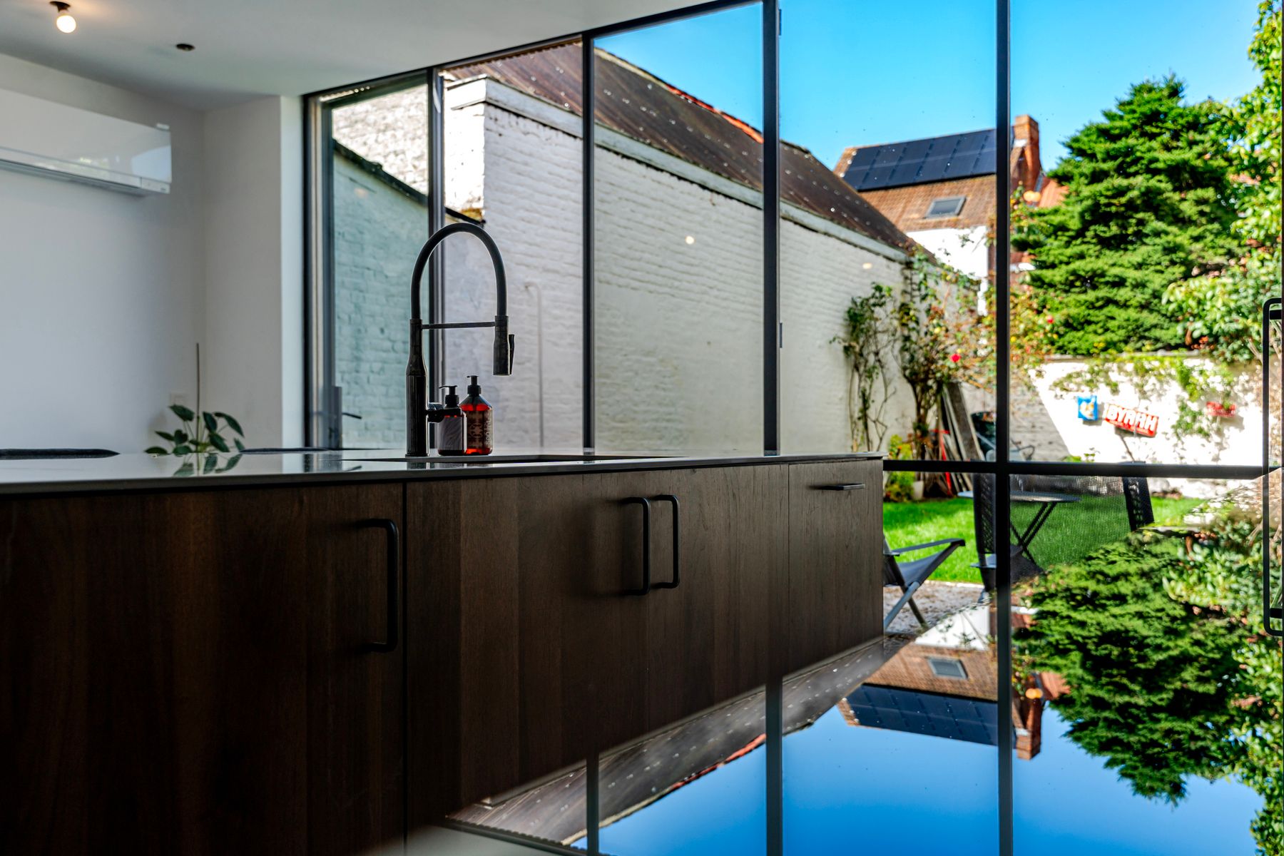 Karaktervolle herenwoning met stadstuin in Gentbrugge foto 14