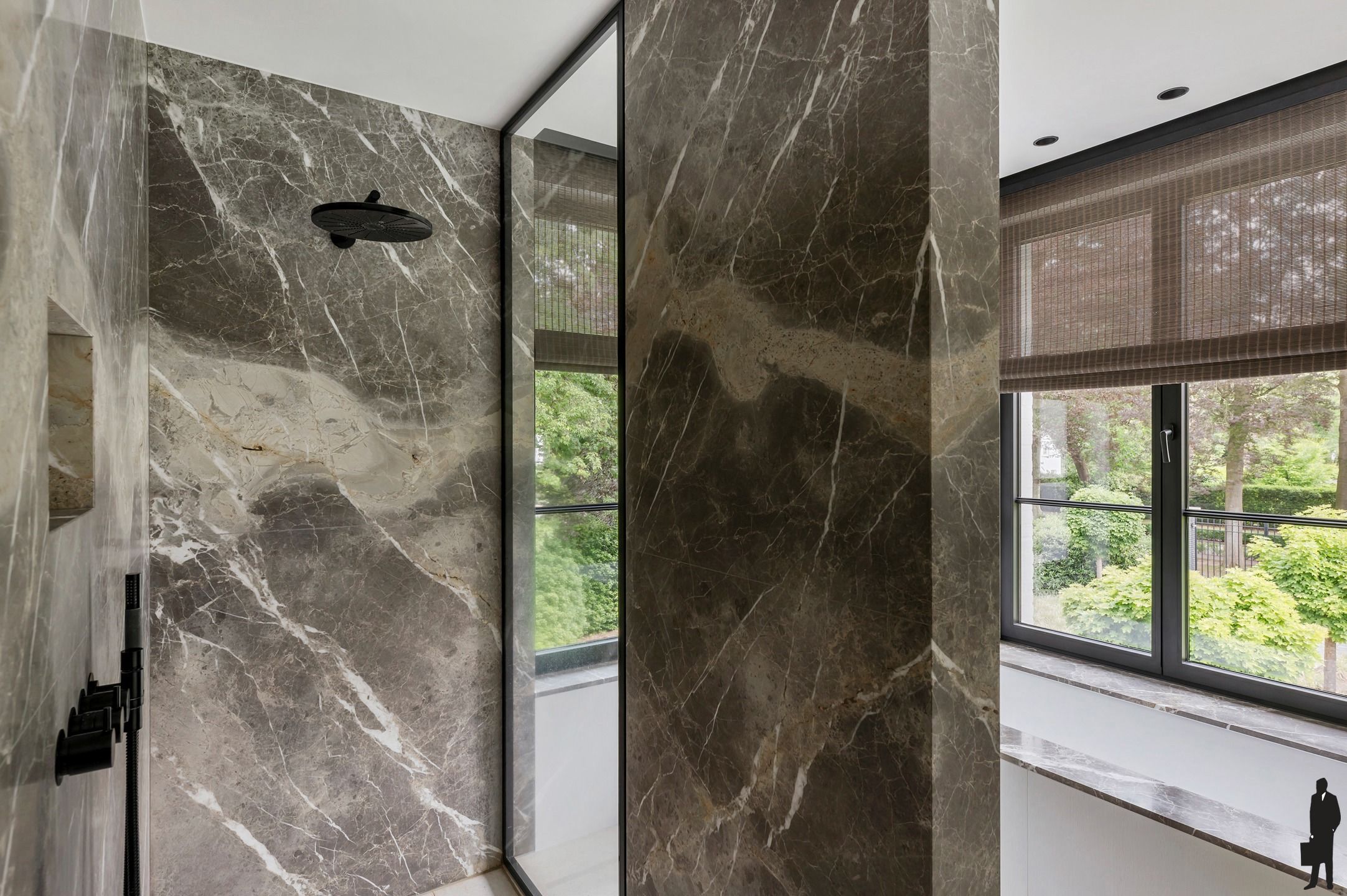 Exclusieve villa met zwembad en bijgebouw op 6.457 m² foto 29