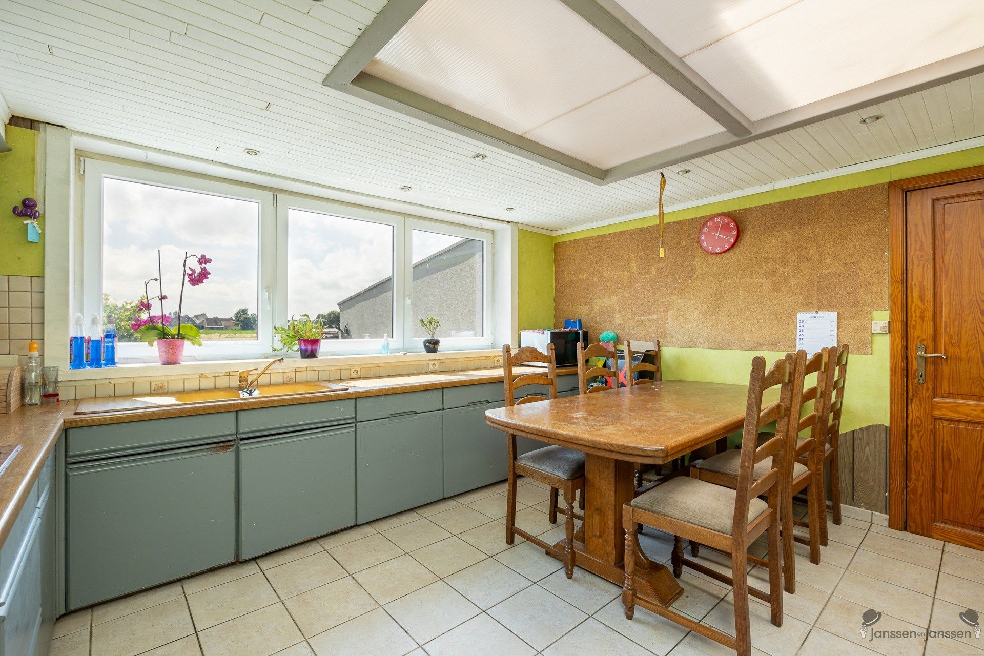 HOB met garage + tuin "Vaart" Kapelle-op-den-Bos foto 9
