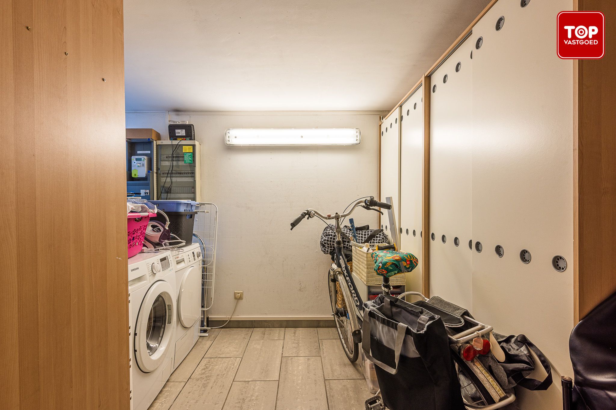 Instapklare architectenwoning met 2 slaapkamers en zonneterras foto 5